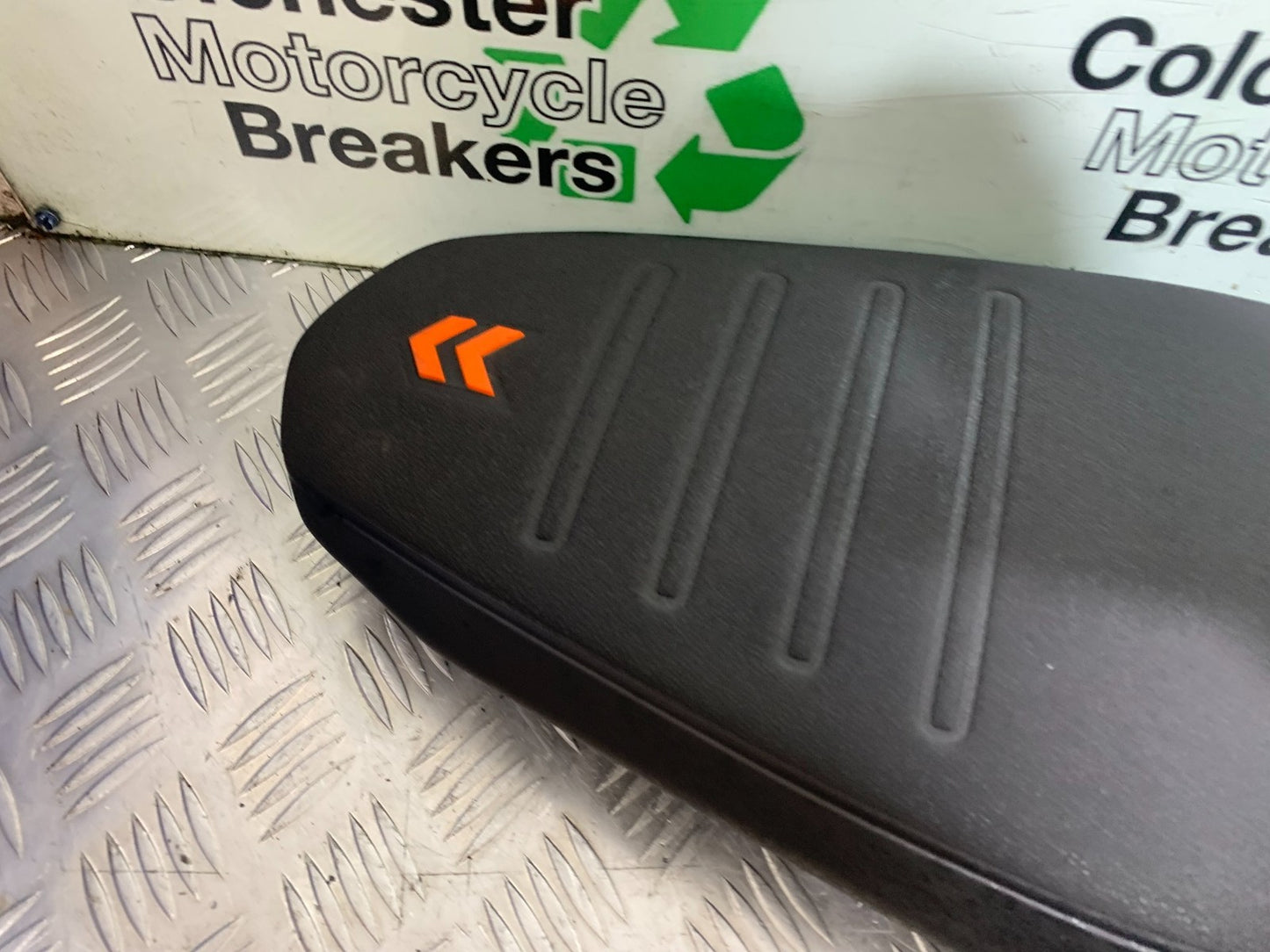 KTM 390 ADVENTURE SEAT  YEAR 2020-24 (CMB1240)