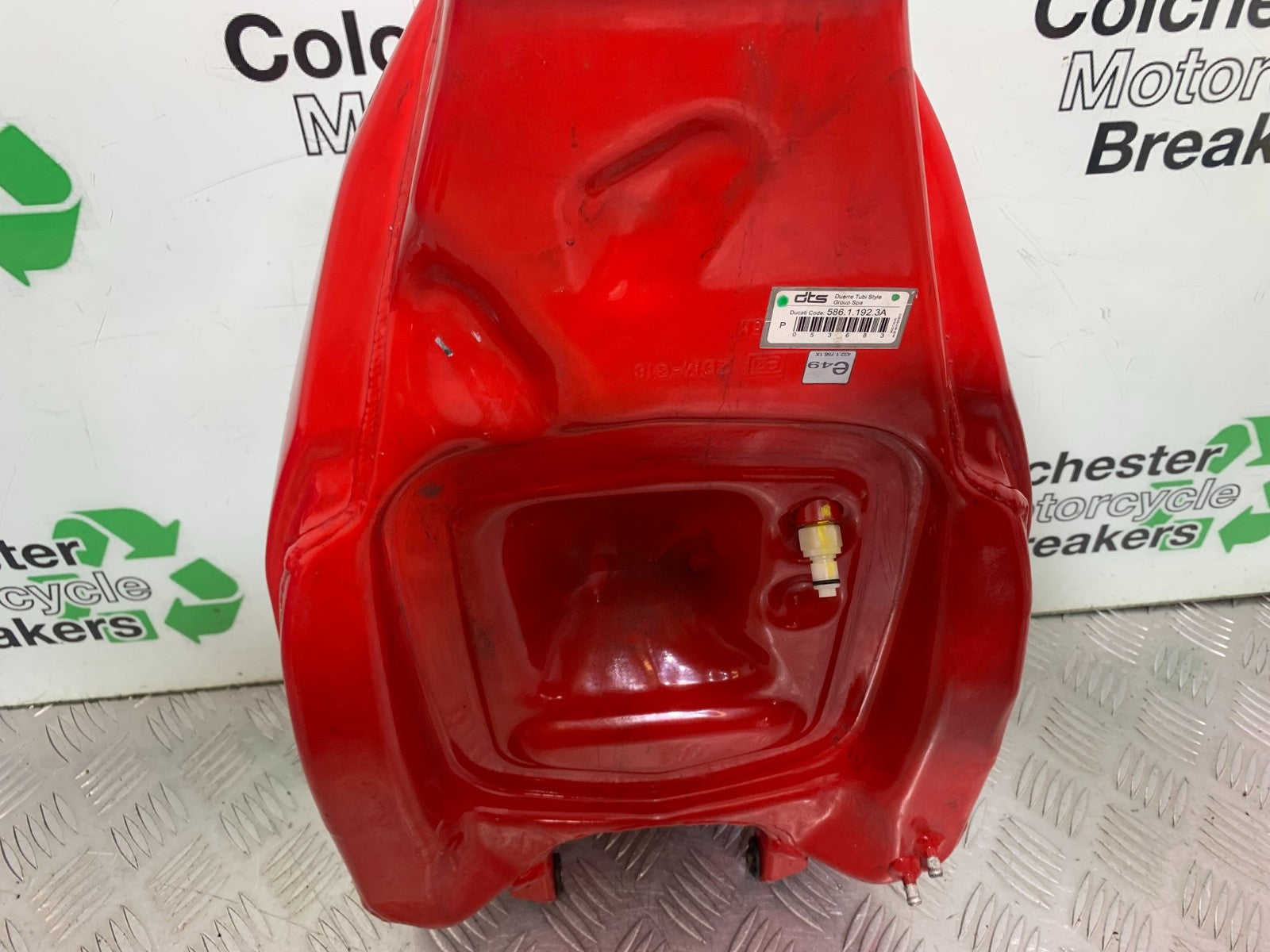 DUCATI 1299 PANIGALE PETROL TANK   YEAR 2016 (CMB 1187)