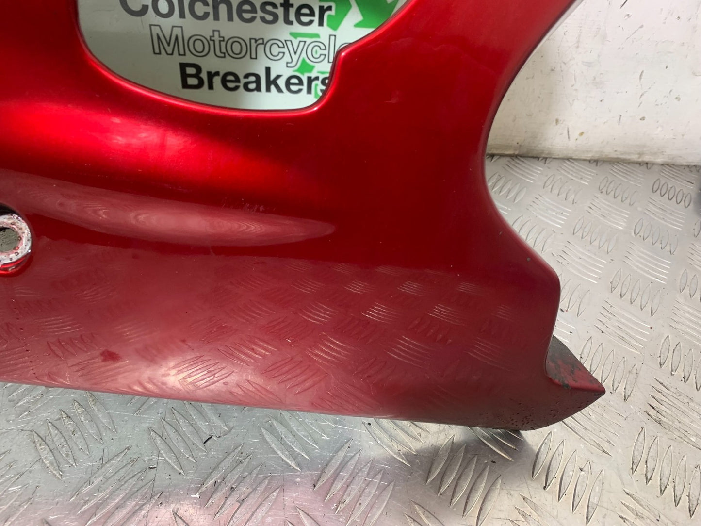 HONDA CBR1100 BLACKBIRD LEFT FAIRING PANEL  YEAR 1999-2005 (CMB1232)