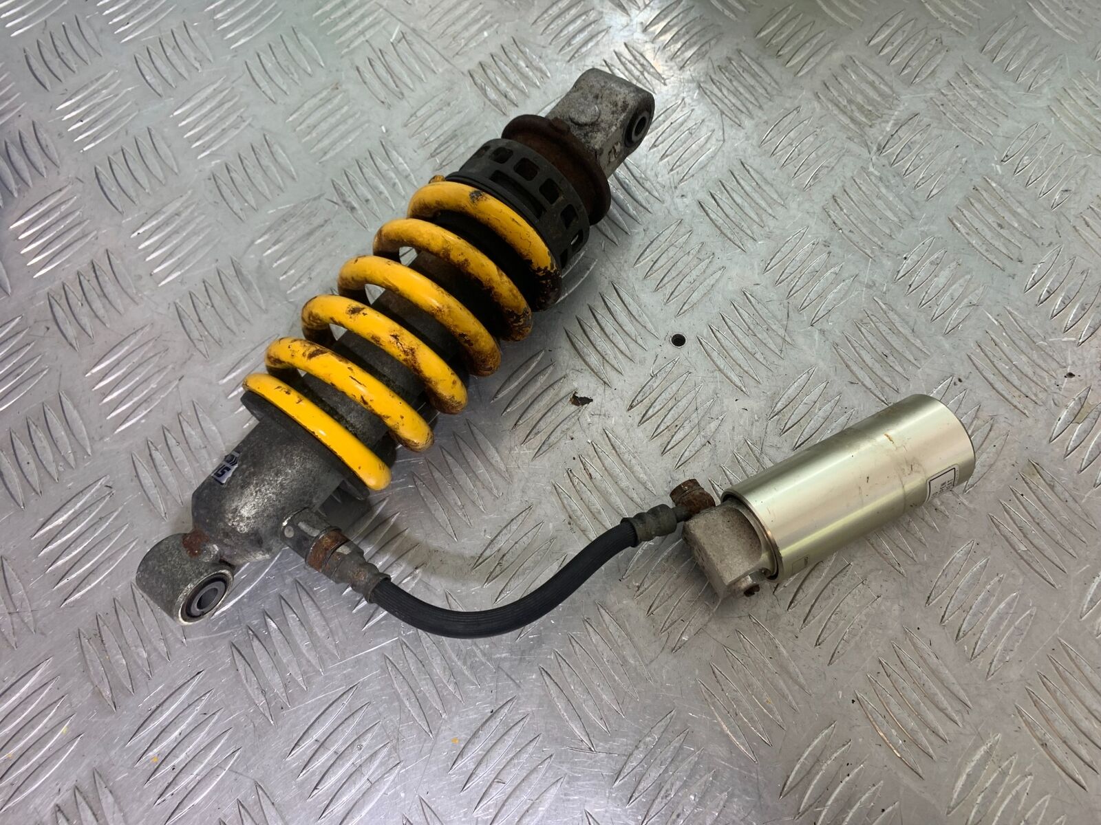 HONDA CBR600 CBR 600 F REAR SHOCK  YEAR 2000-2003(CMB1091)