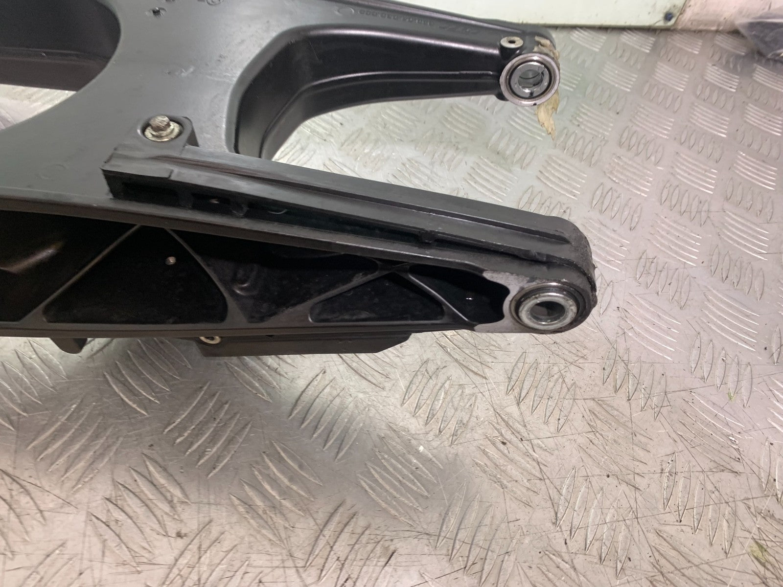 KTM 390 ADVENTURE SWINGARM  YEAR 2020-24 (CMB1240)