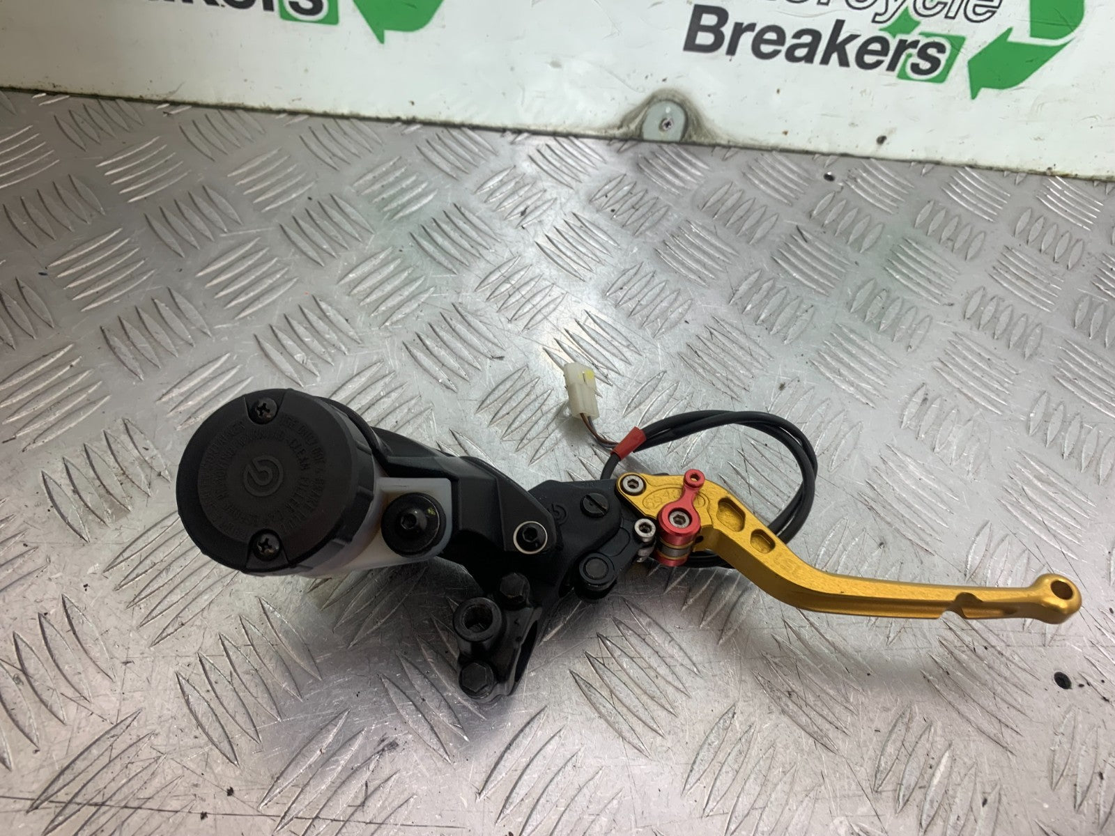 APRILIA TUONO 1000 V4R FRONT MASTER CYLINDER   YEAR 2011-13  (CMB1331)