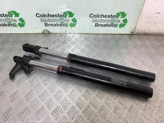 KTM DUKE 390 FORKS  YEAR 2017- 2023 (CMB1314)