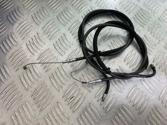 HARLEY DAVIDSON FXS BLACKLINE 1585 THROTTLE CABLES YEAR 2012 (CMB1147)