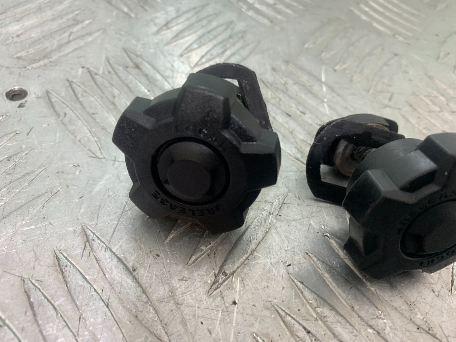 KAWASAKI 650 VERSYS SCREEN BRACKET ADJUSTERS YEAR 2015-2018 (CMB1288)