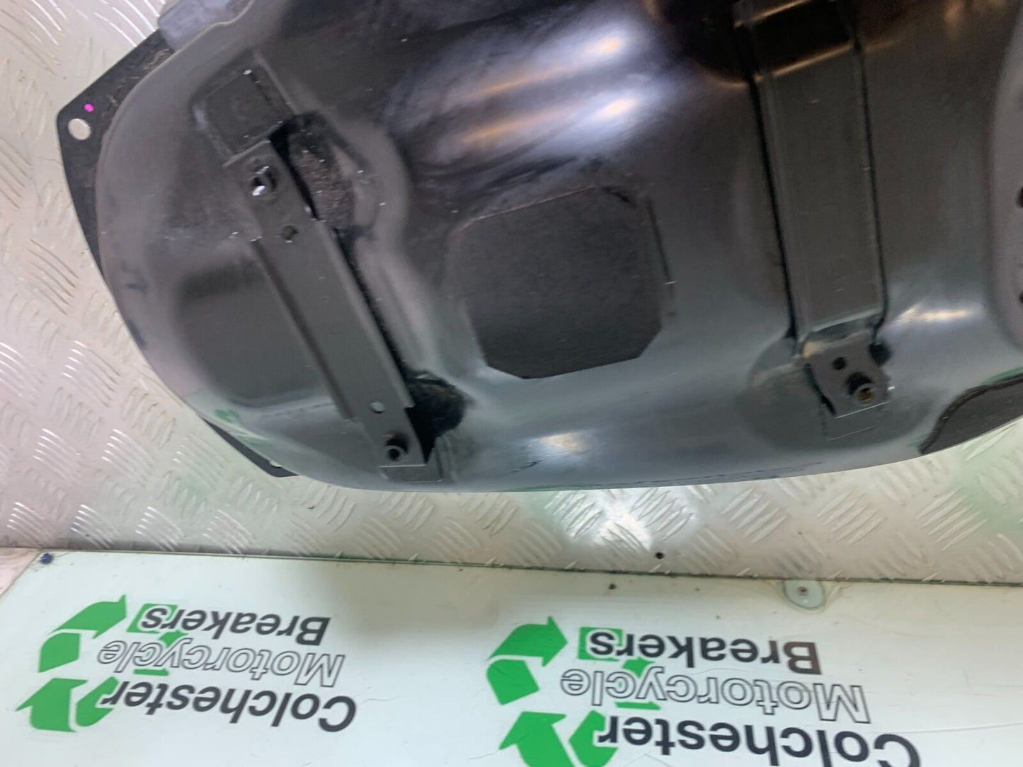YAMAHA XSR900 XSR 900 PETROL TANK  YEAR 2021-2022 (CMB1073)