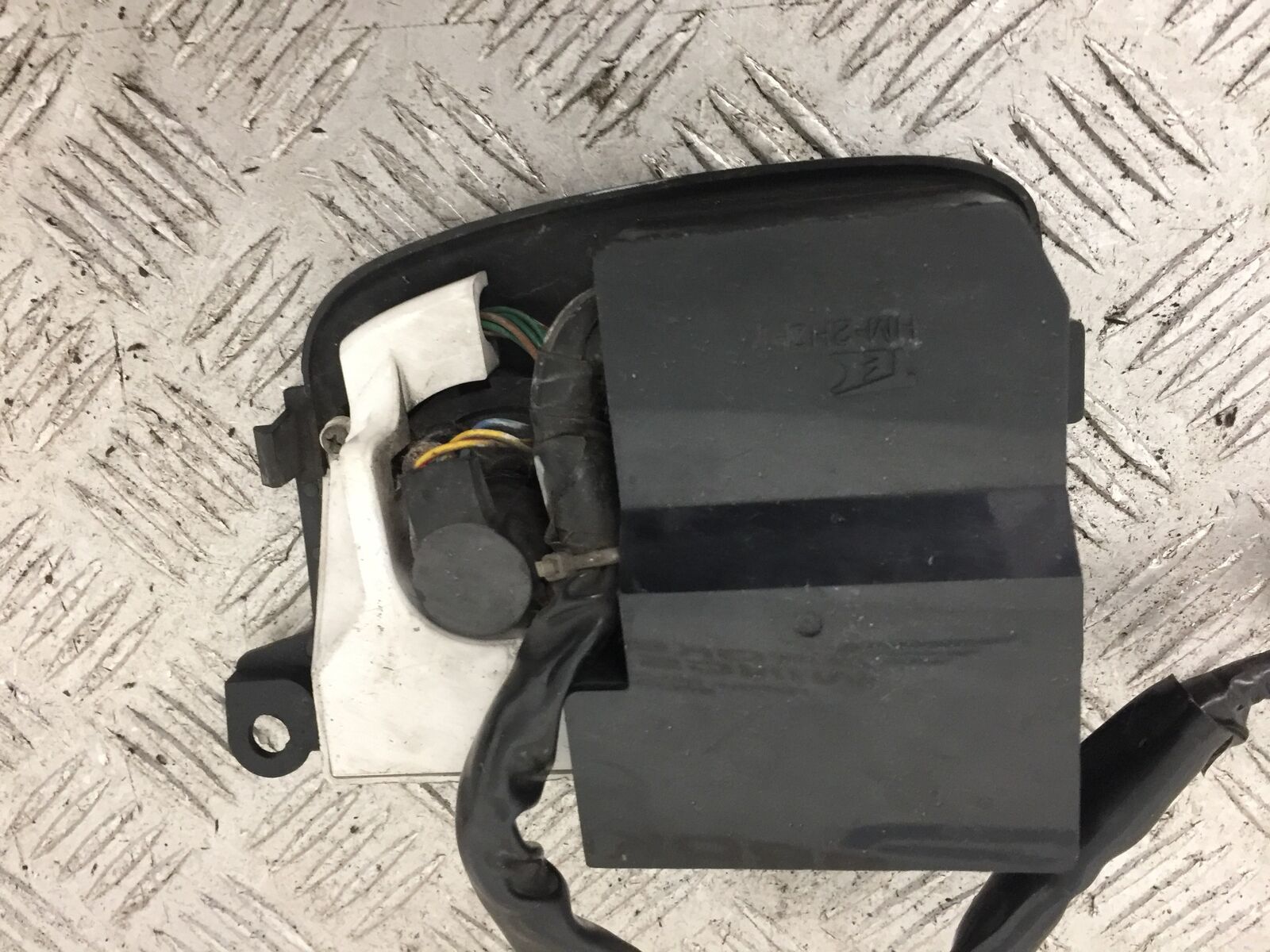 HONDA GL1800 GL 1800 HEIGHT CONTROL SWITCH  YEAR 2004-10 ABS (STOCK 890)