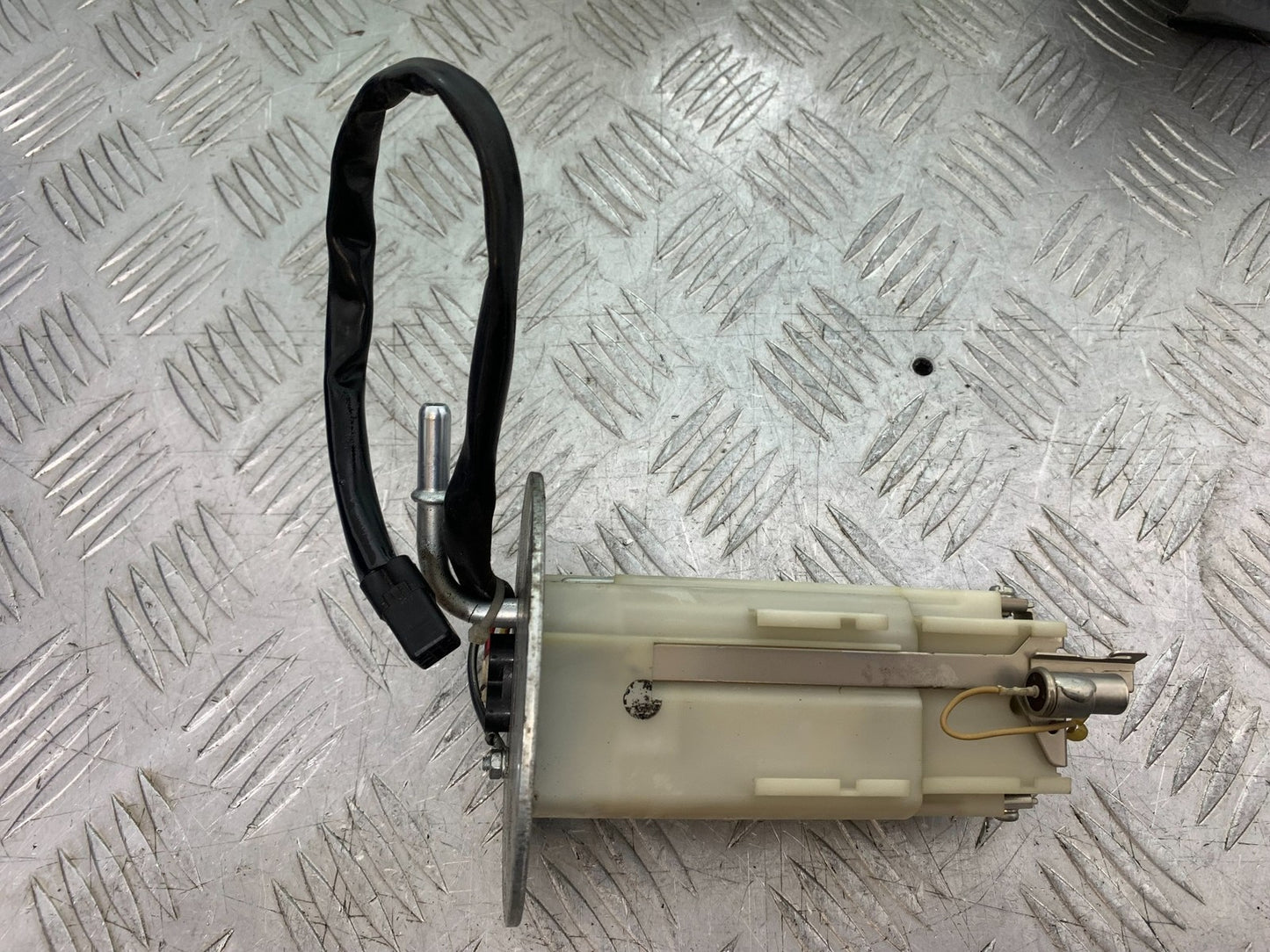 KAWASAKI ZX10R ZX10 R PETROL PUMP   2008-2010 (CMB1301)