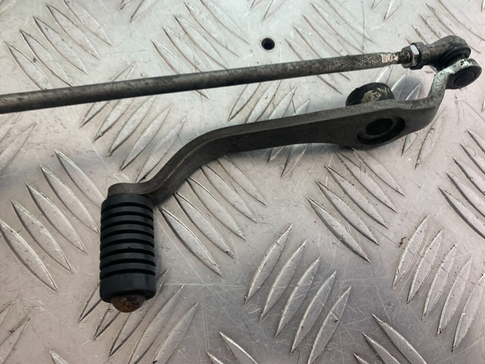 YAMAHA XJ6 XJ6-S GEAR LEVER YEAR 2009-2015  (CMB1070)