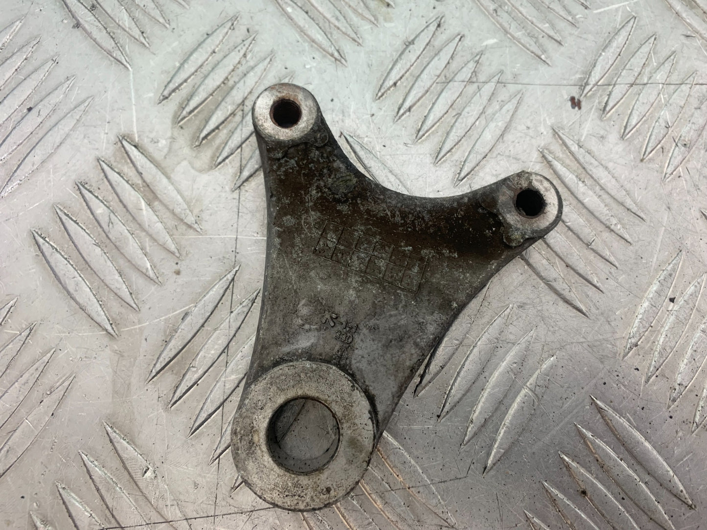 SUZUKI SV650 SV 650 mk1 REAR CALIPER BRACKET   YEAR 1999-2002 (CMB1160)