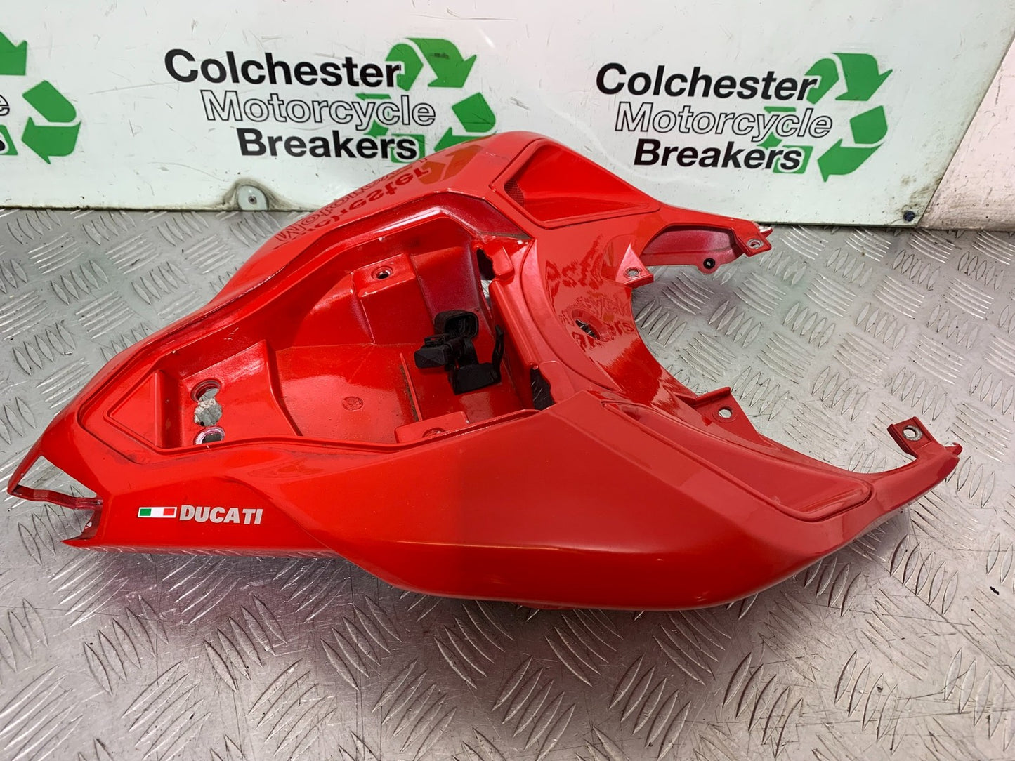 DUCATI 848 TAIL PIECE SEAT UNIT  YEAR 2008-2010 (CMB1323)