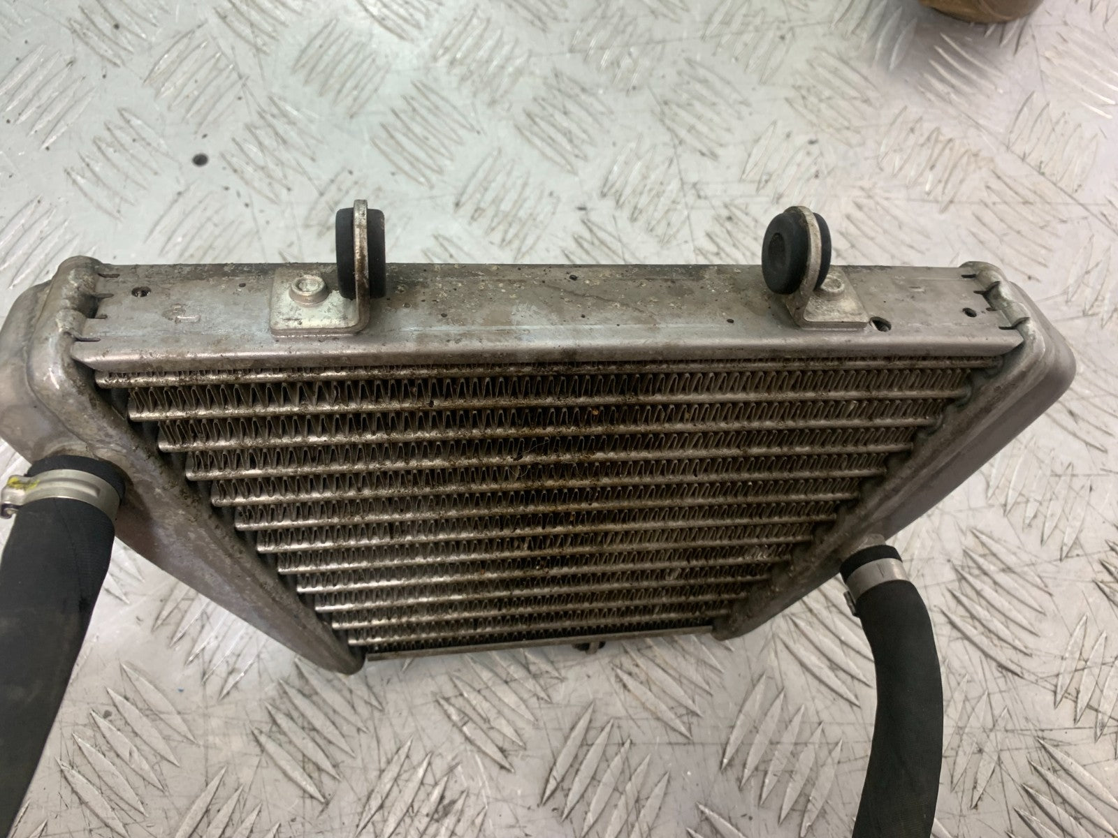 APRILIA TUONO 1000 V4R OIL COOLER  YEAR 2011-13  (CMB1331)