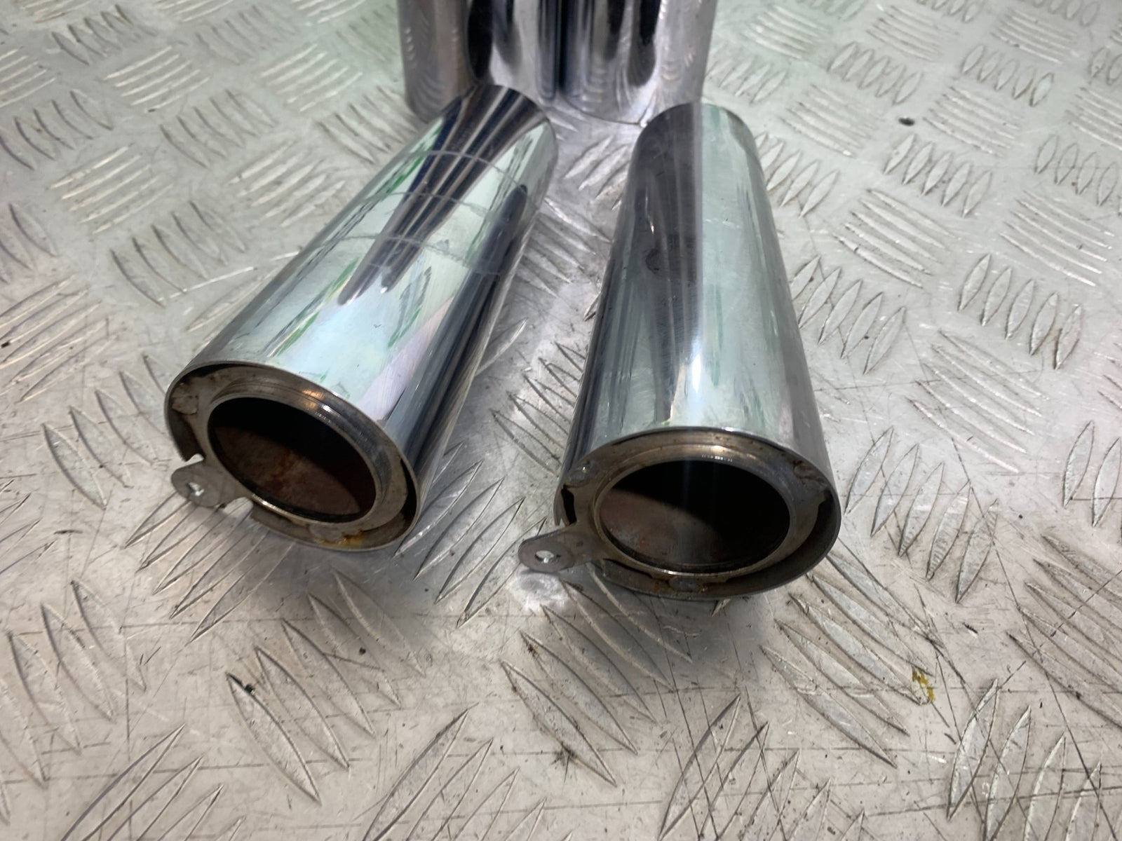 KAWASAKI VN1500 CLASSIC TOP AND BOTTOM FORKS COVERS    YEAR 1999 -2006 (CMB1166)