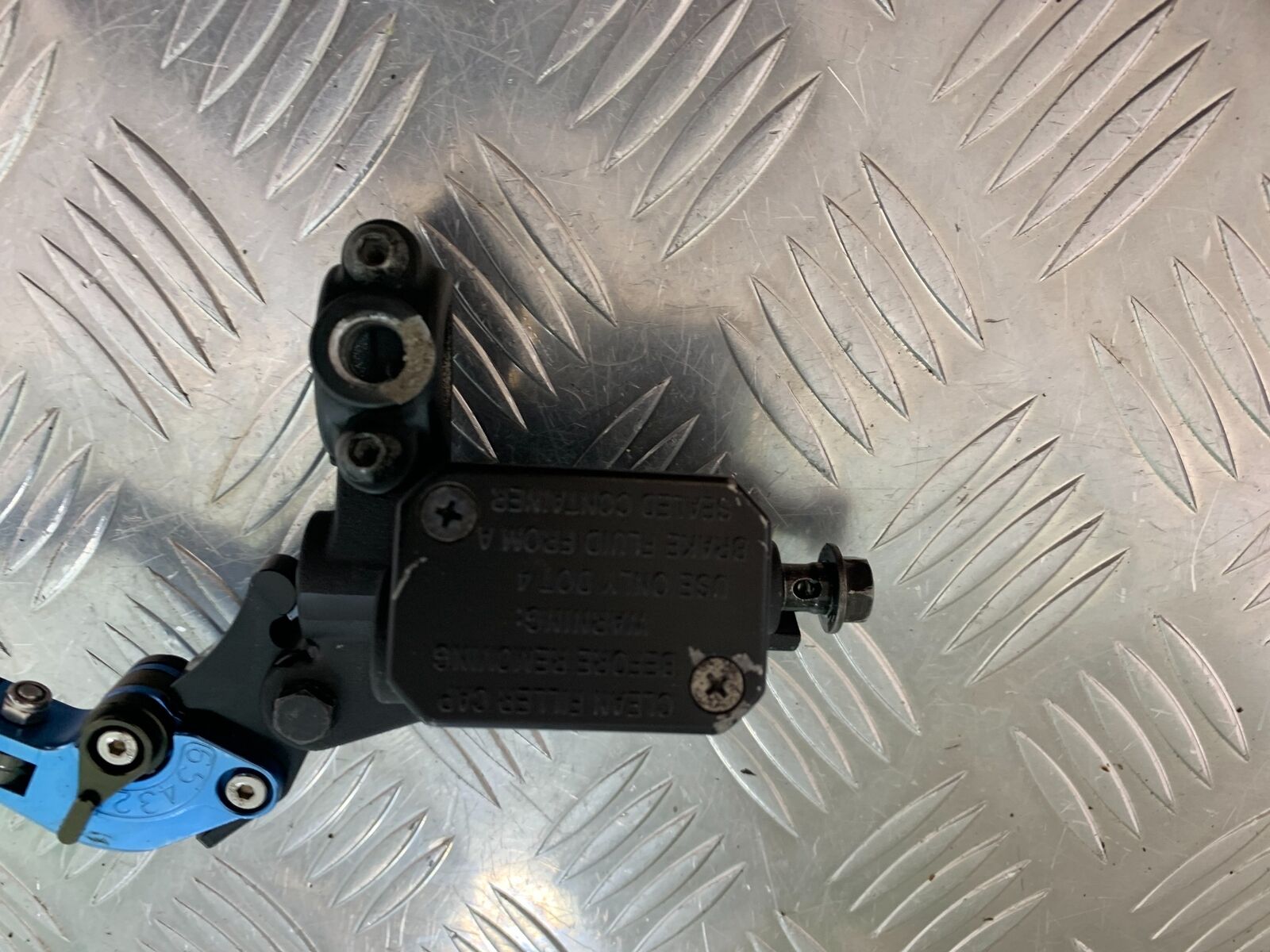 YAMAHA MT 125 MT125 FRONT BRAKE MASTER CYLINDER  YEAR 2021-2024 ABS (CMB1010)