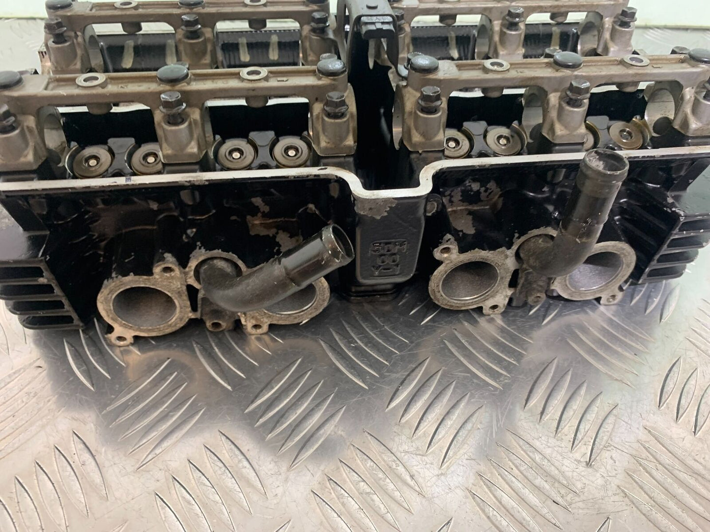 YAMAHA FZS600 FAZER 600 CYLINDER HEAD YEAR 1998-2001 (STOCK 958)