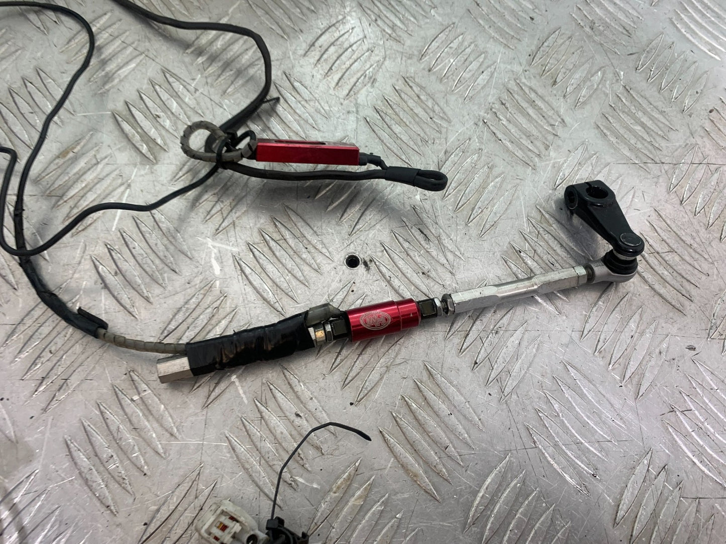 HONDA CBR1000 rr FIREBLADE HM QUICK SHIFTER  YEAR 2012-2016 (CMB1198)