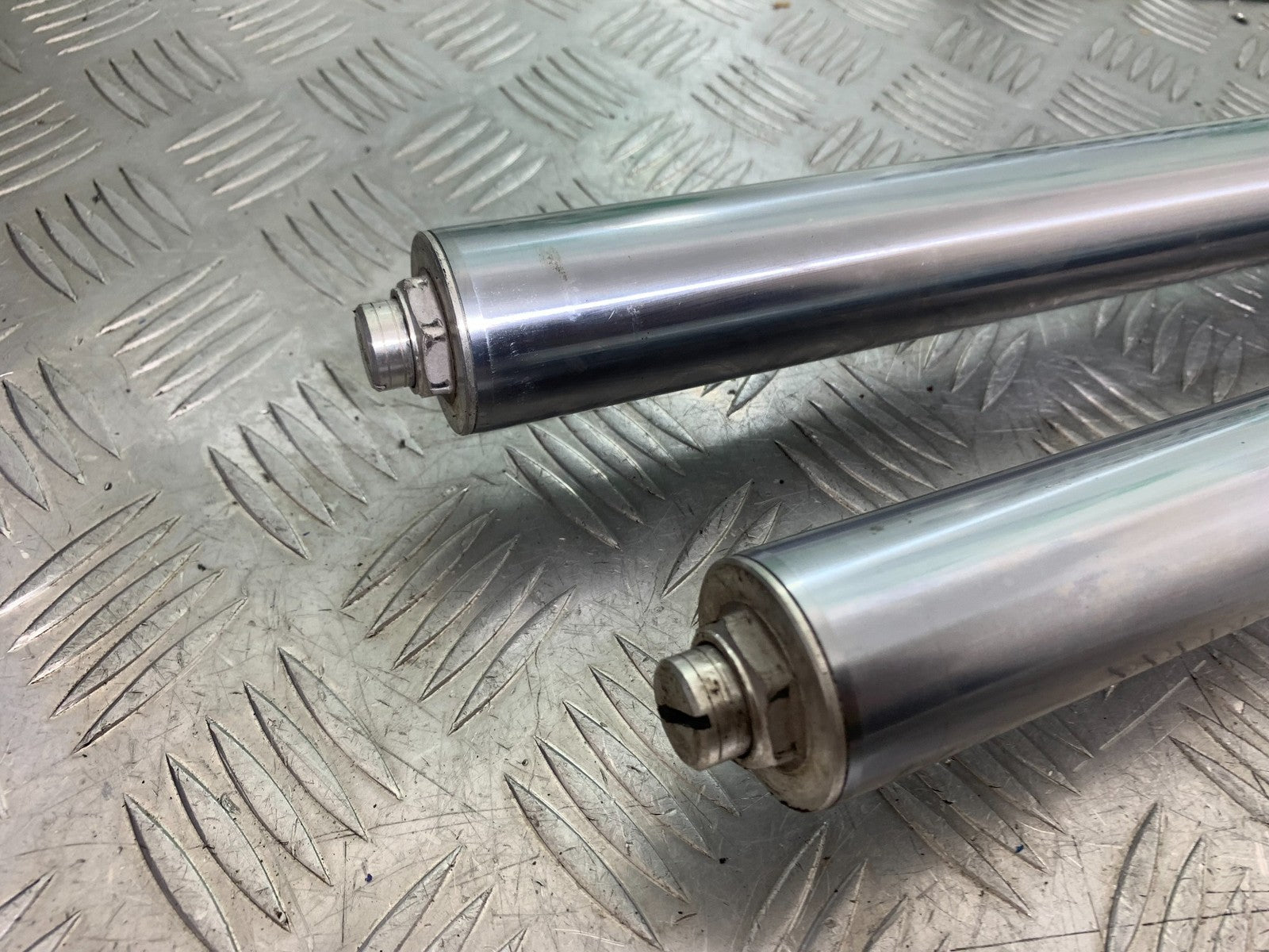 TRIUMPH 1050 SPRINT ST FORKS   YEAR 2004-2007 (CMB1197)