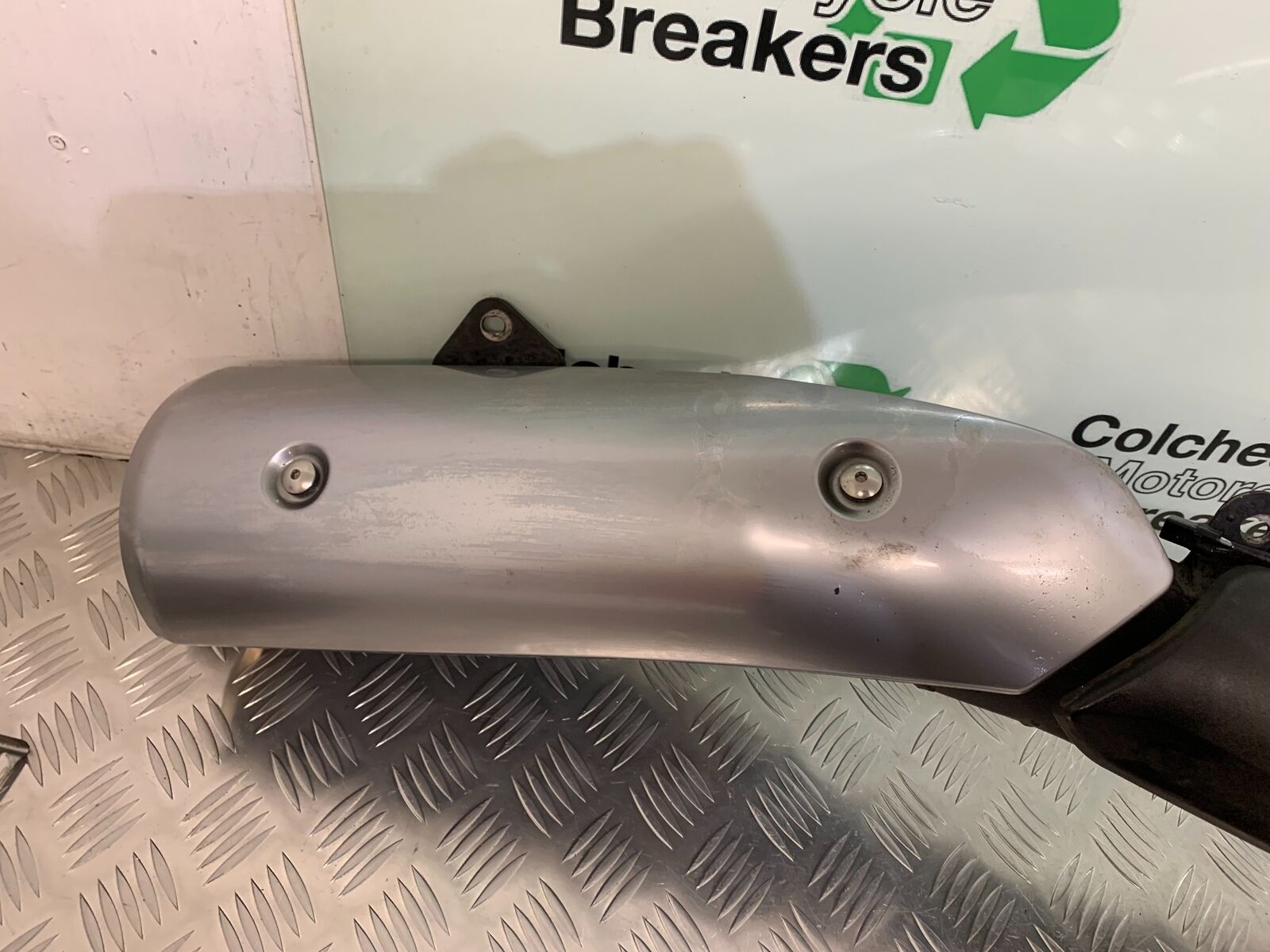 SUZUKI DL 650 V-STROM EXHAUST  YEAR 2006 2011 (STOCK 954)