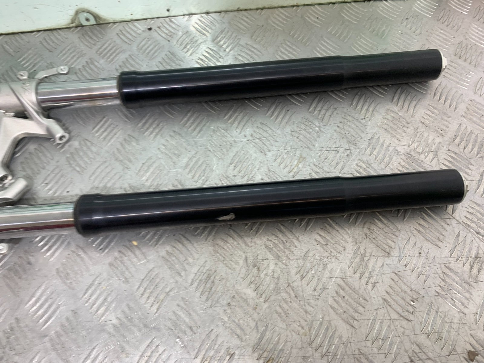 MV AGUSTA 675 F3 FORKS   YEAR 2012-2016 (CMB1302)