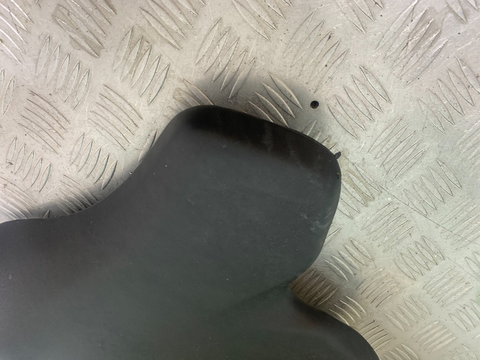 YAMAHA YZF R1 FRONT SEAT   YEAR 2004-2006 (CMB1155)