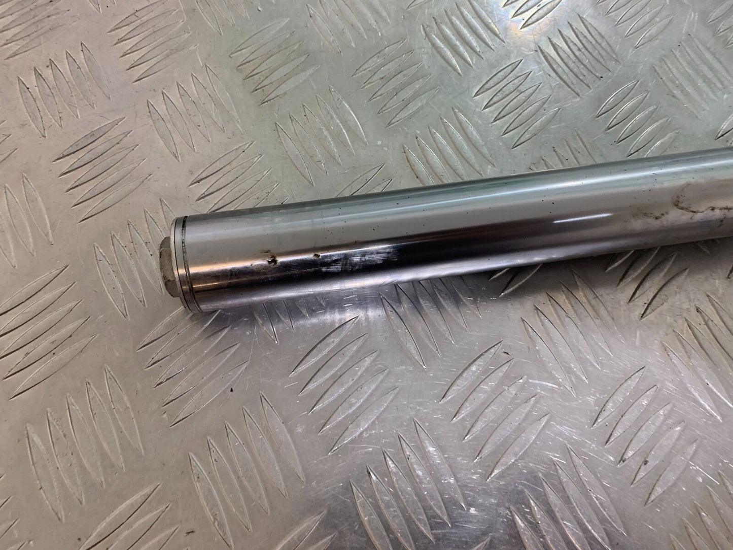 HONDA CBR1100 BLACKBIRD RIGHT FORK YEAR 1996-1998 (CMB1017)