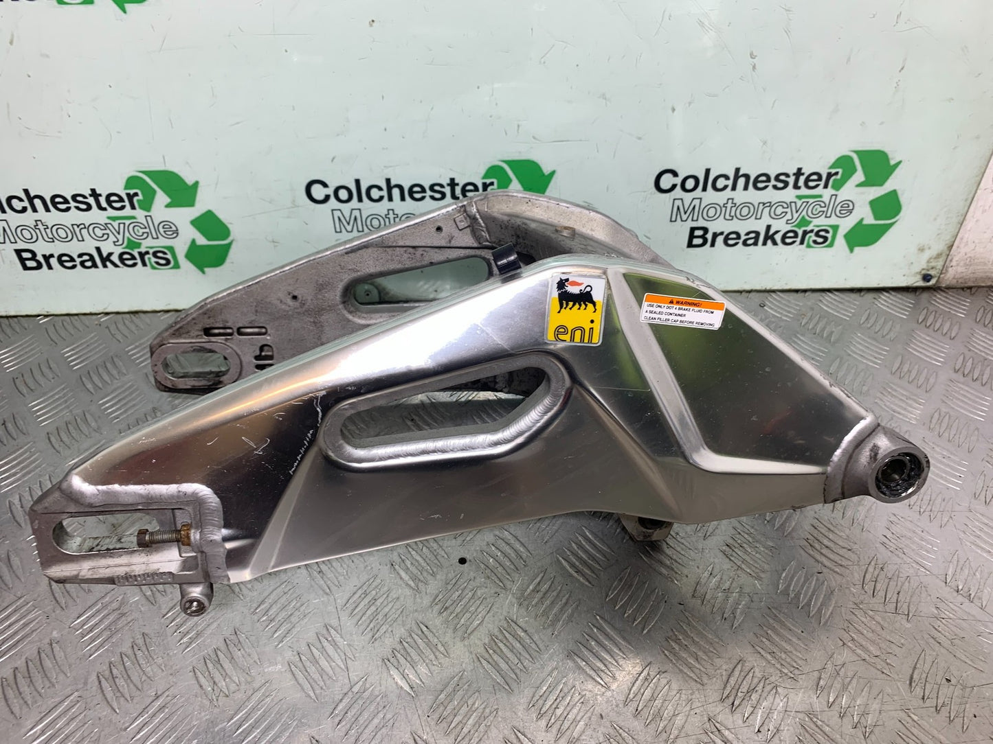 APRILIA TUONO 1000 V4R SWINGARM YEAR 2011-13  (CMB1316)