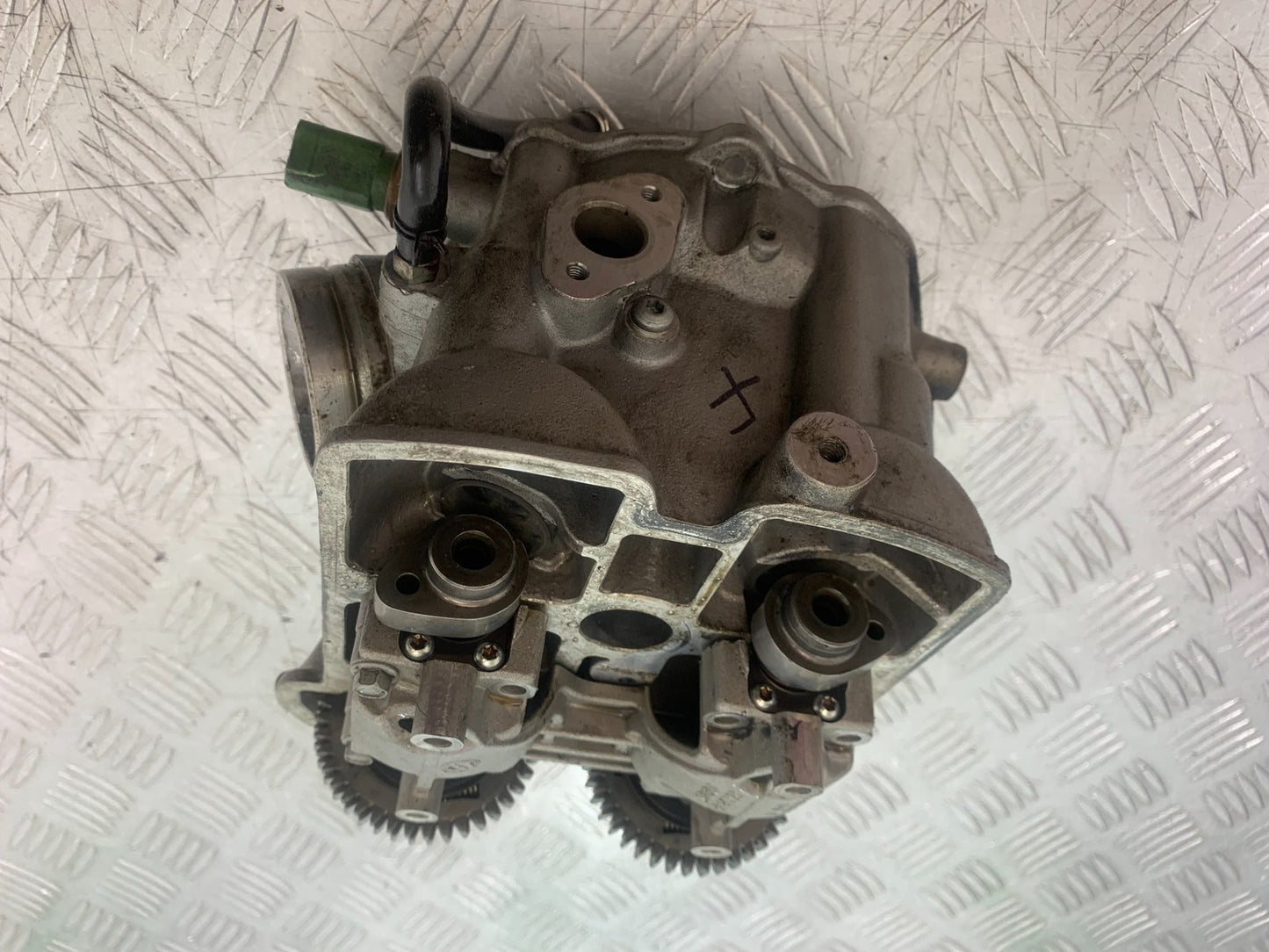 APRILIA SL750 SL 750 SHIVER FRONT CYLINDER & AND CAMS YEAR 2008-2016 (CMB1242)