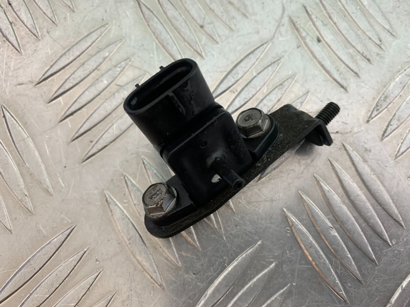 KAWASAKI ZX12R ZX12 AIR SENSOR  YEAR 2000-01 (CMB1038)