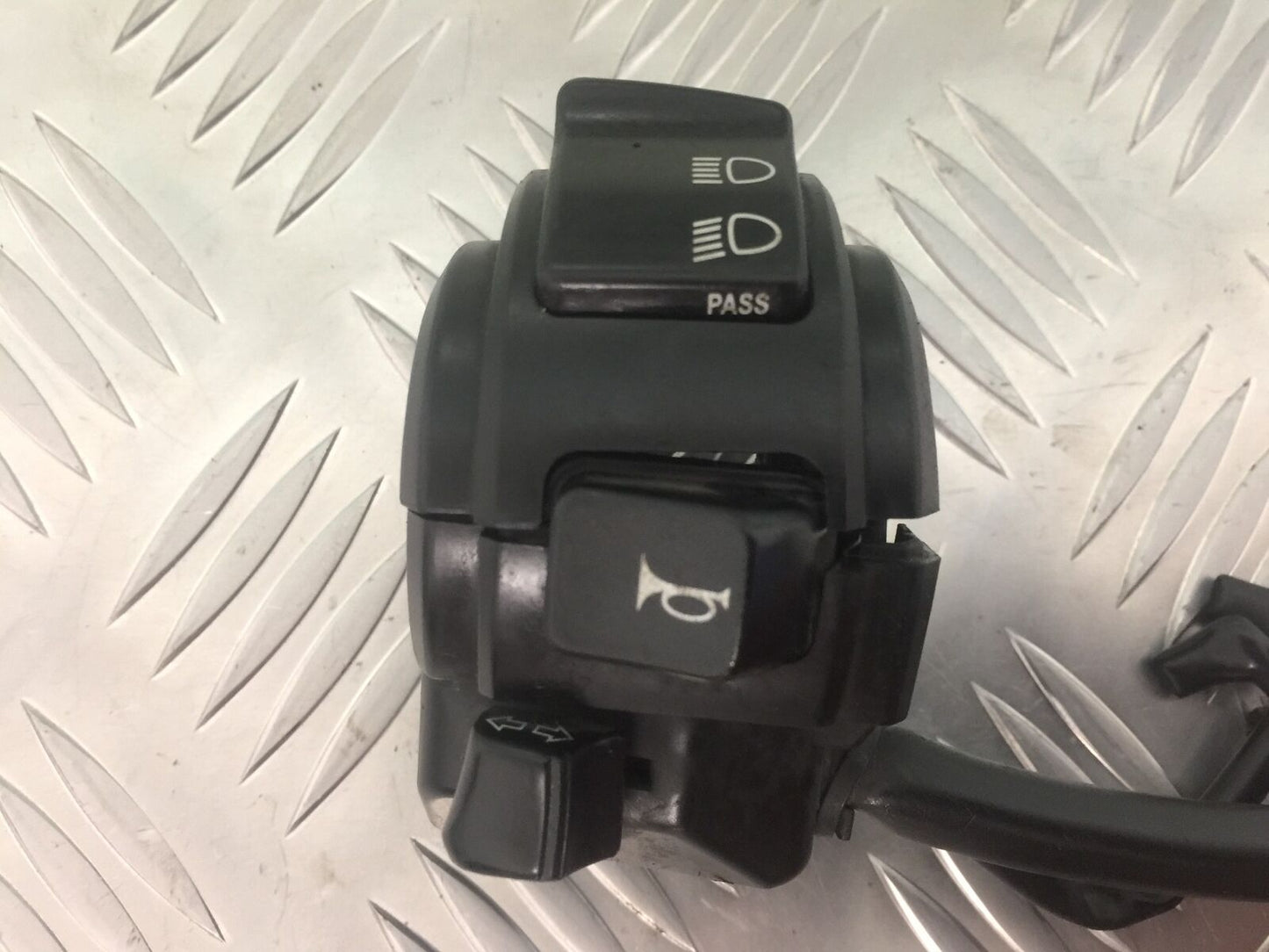 HONDA CMX500 CMX 500 LEFT SWITCH GEAR  YEAR 2017-2020  (STOCK 914)