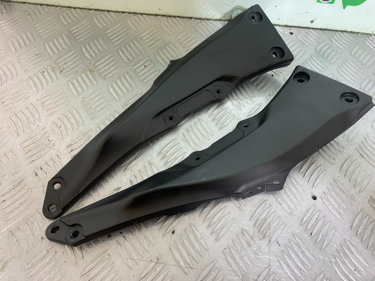 KAWASAKI ZX10R ZX 10R REAR SUBFRAME YEAR 2011-2015 (CMB1154)