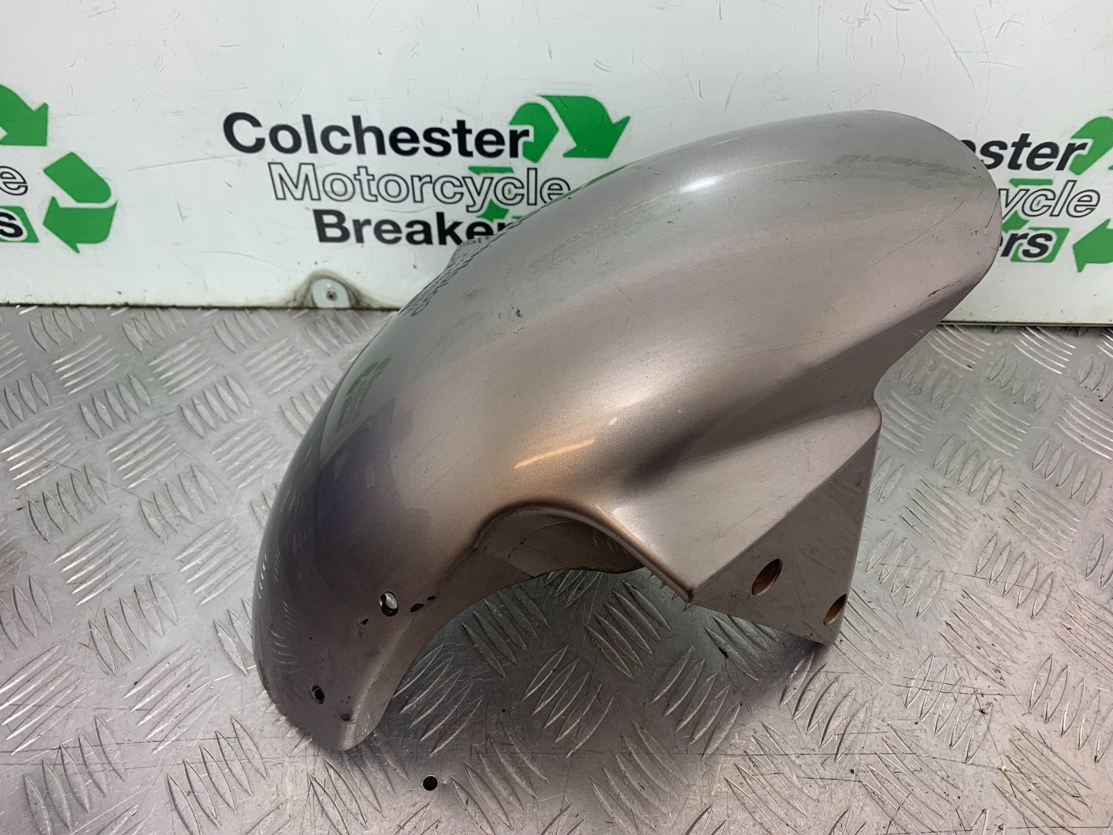 KAWASAKI Z750 Z 750 FRONT MUDGUARD YEAR 2004-2006  (CMB1234)
