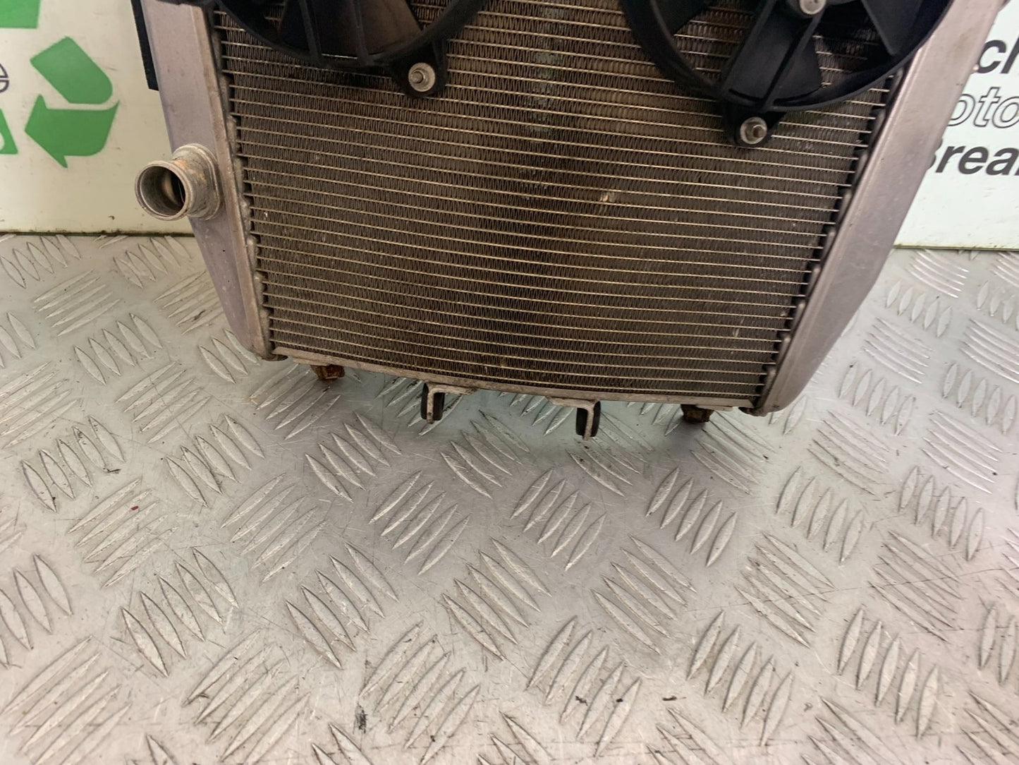 APRILIA TUONO 1000 V4R RADIATOR AND FANS  YEAR 2011-13  (CMB1316)
