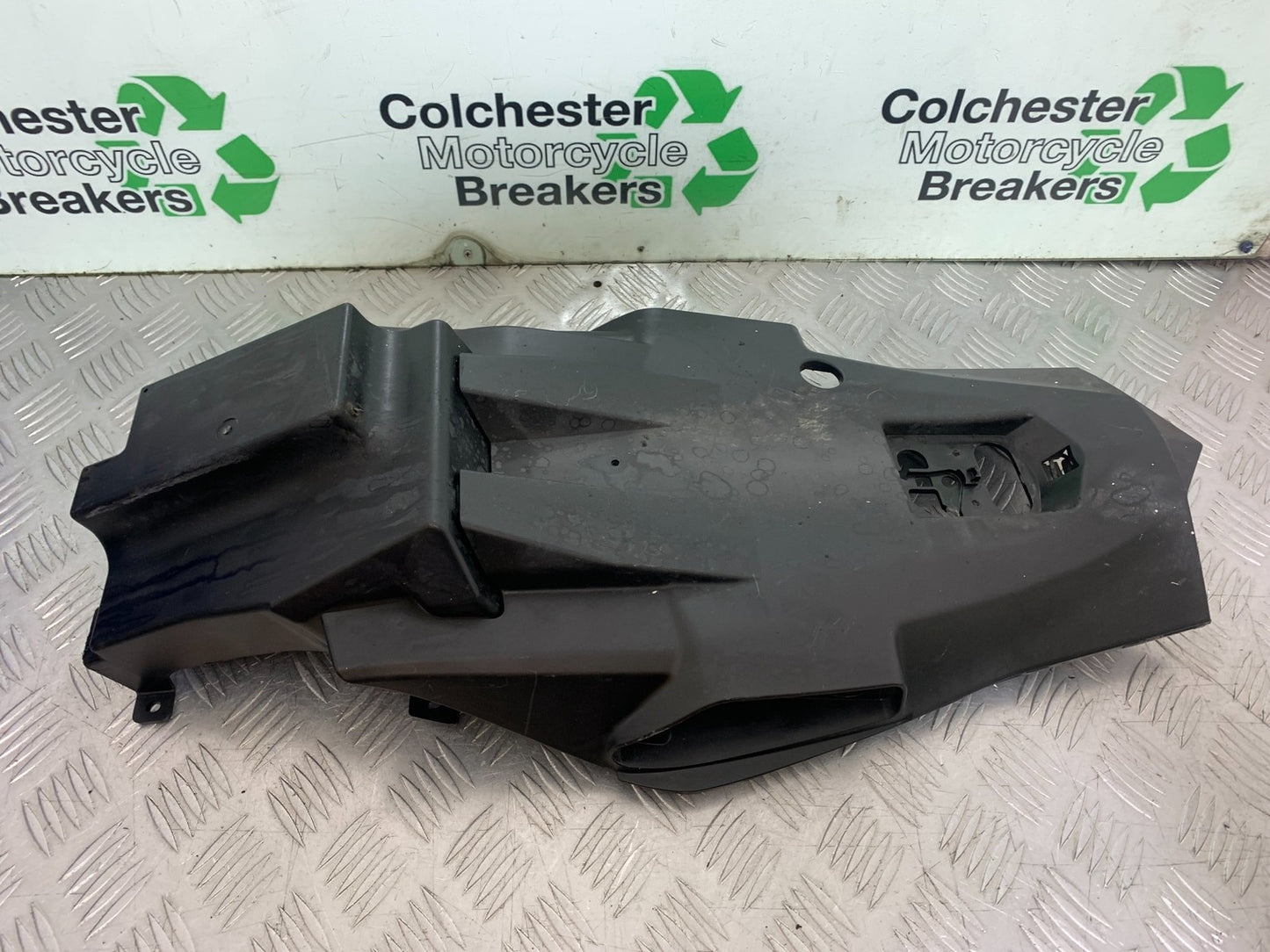 KAWASAKI Z1000 SX UNDERTRAY  YEAR 2014-16 (CMB1264)