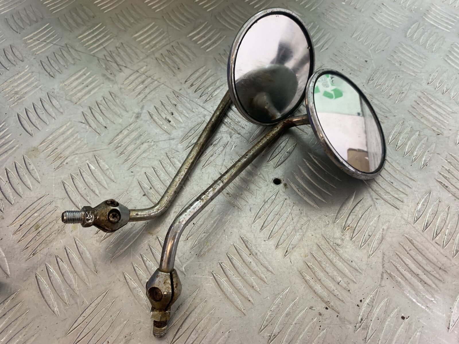HONDA CX500 CX 500 LEFT AND RIGHT MIRRORS YEAR 1980 (CMB1131)