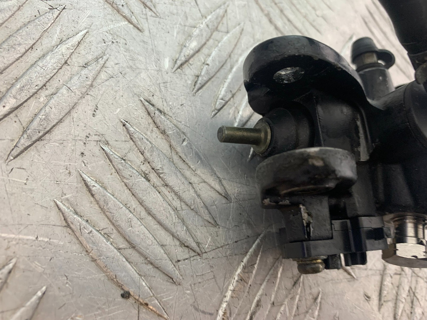 TRIUMPH 1050 SPEED TRIPLE FRONT MASTER CYLINDER YEAR 2005-2007 (CMB1322)