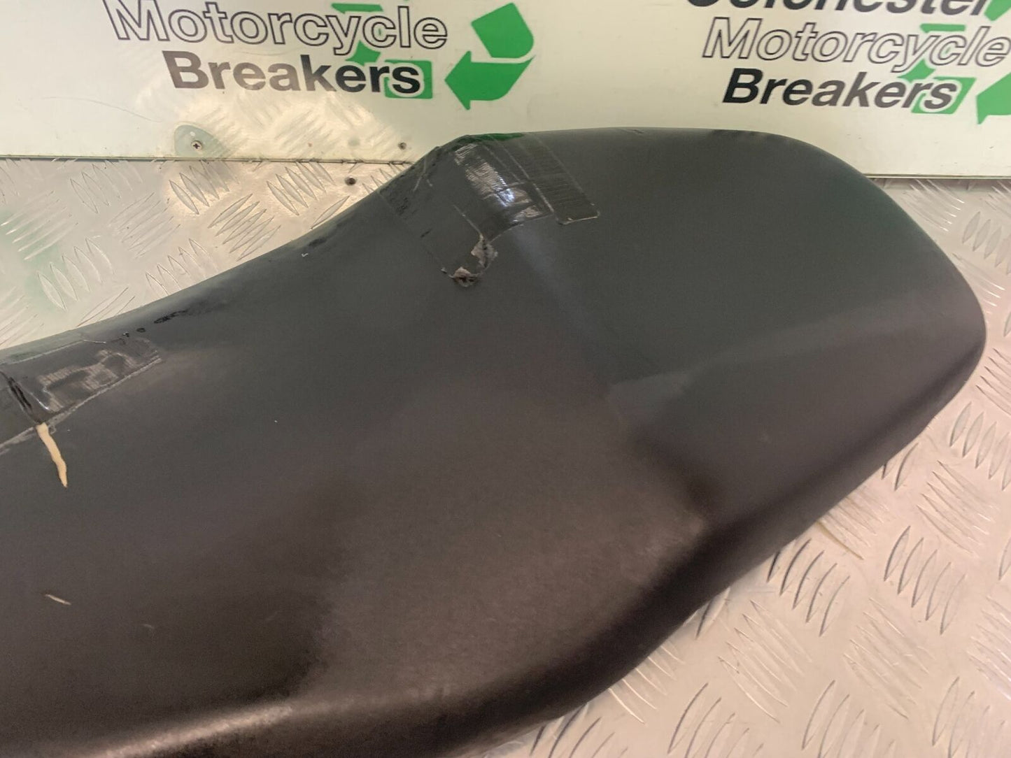 HONDA CBR600 CBR 600 F4I SEAT YEAR 2001-2003  (STOCK 978)