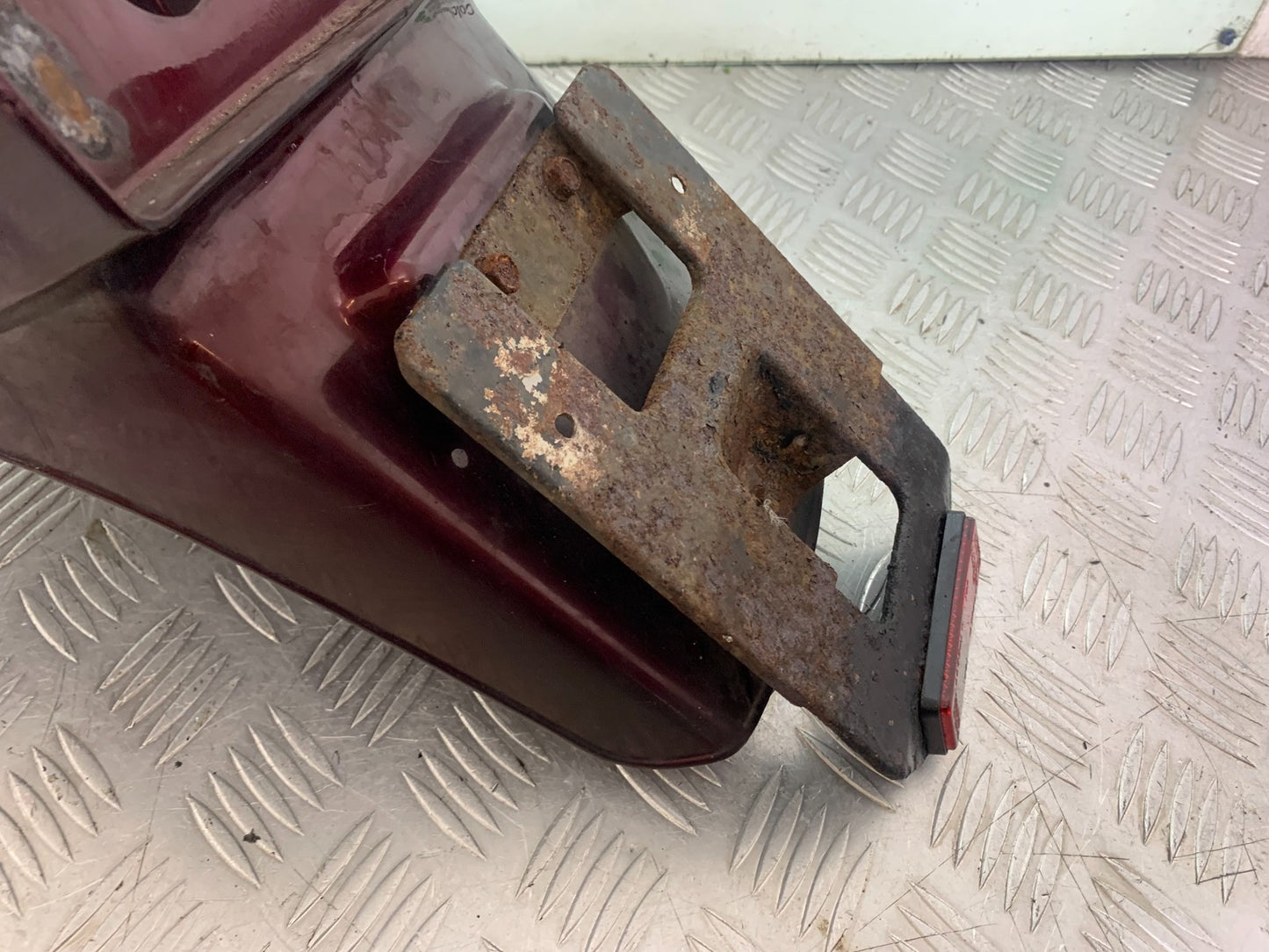 HONDA GL500 GL 500 SILVERWING REAR MUDGUARD YEAR 1981-82  (CMB1168)