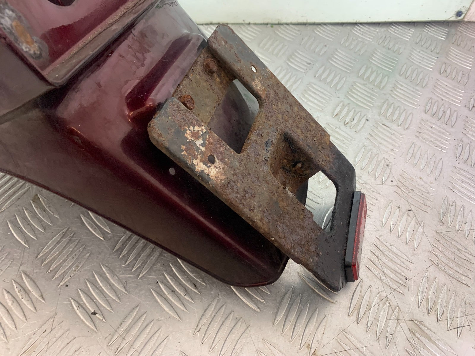 HONDA GL500 GL 500 SILVERWING REAR MUDGUARD YEAR 1981-82  (CMB1168)