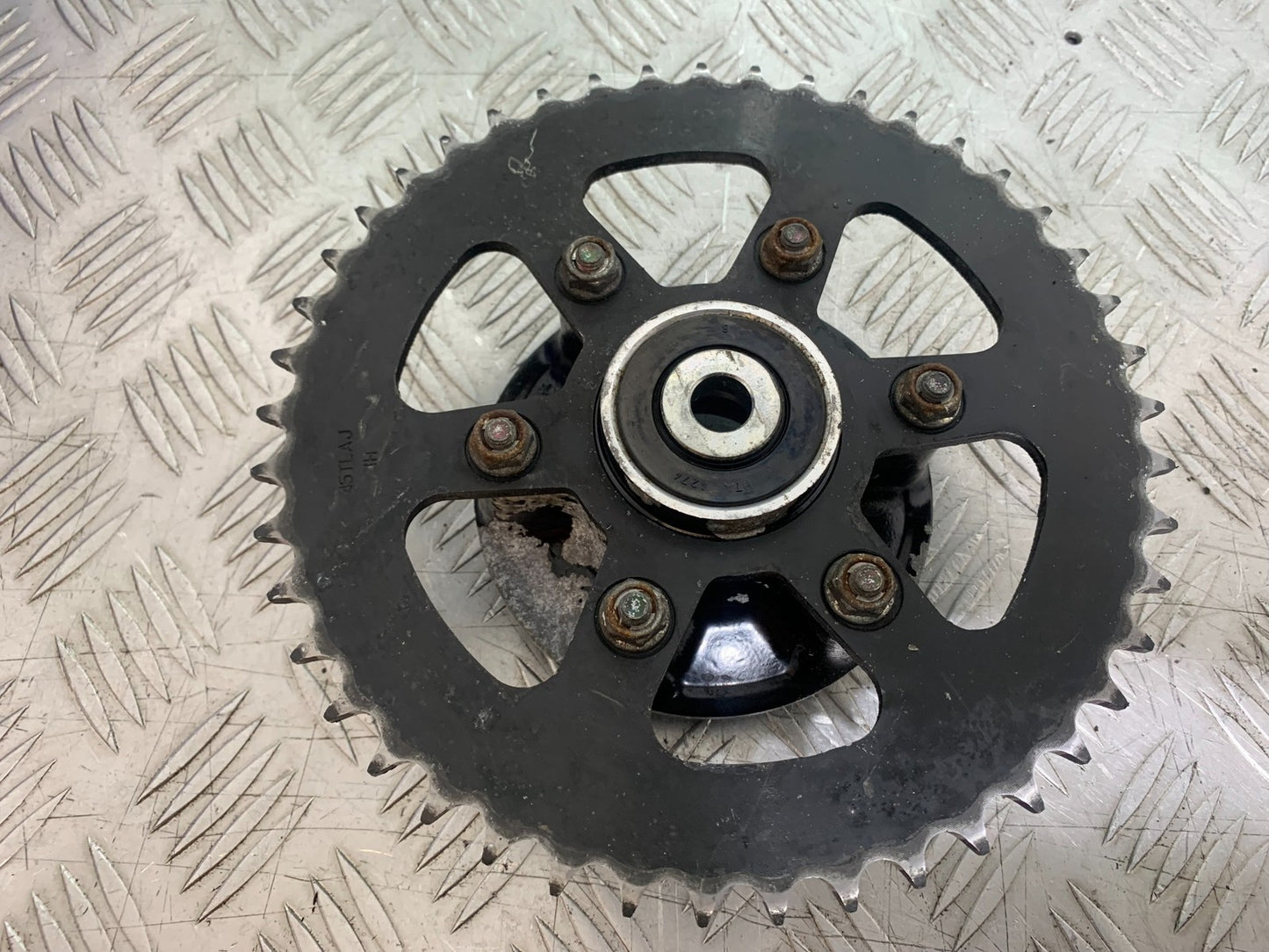 KTM RC125 RC 125 SPROCKET CARRIER   2014 2017 (CMB1199)