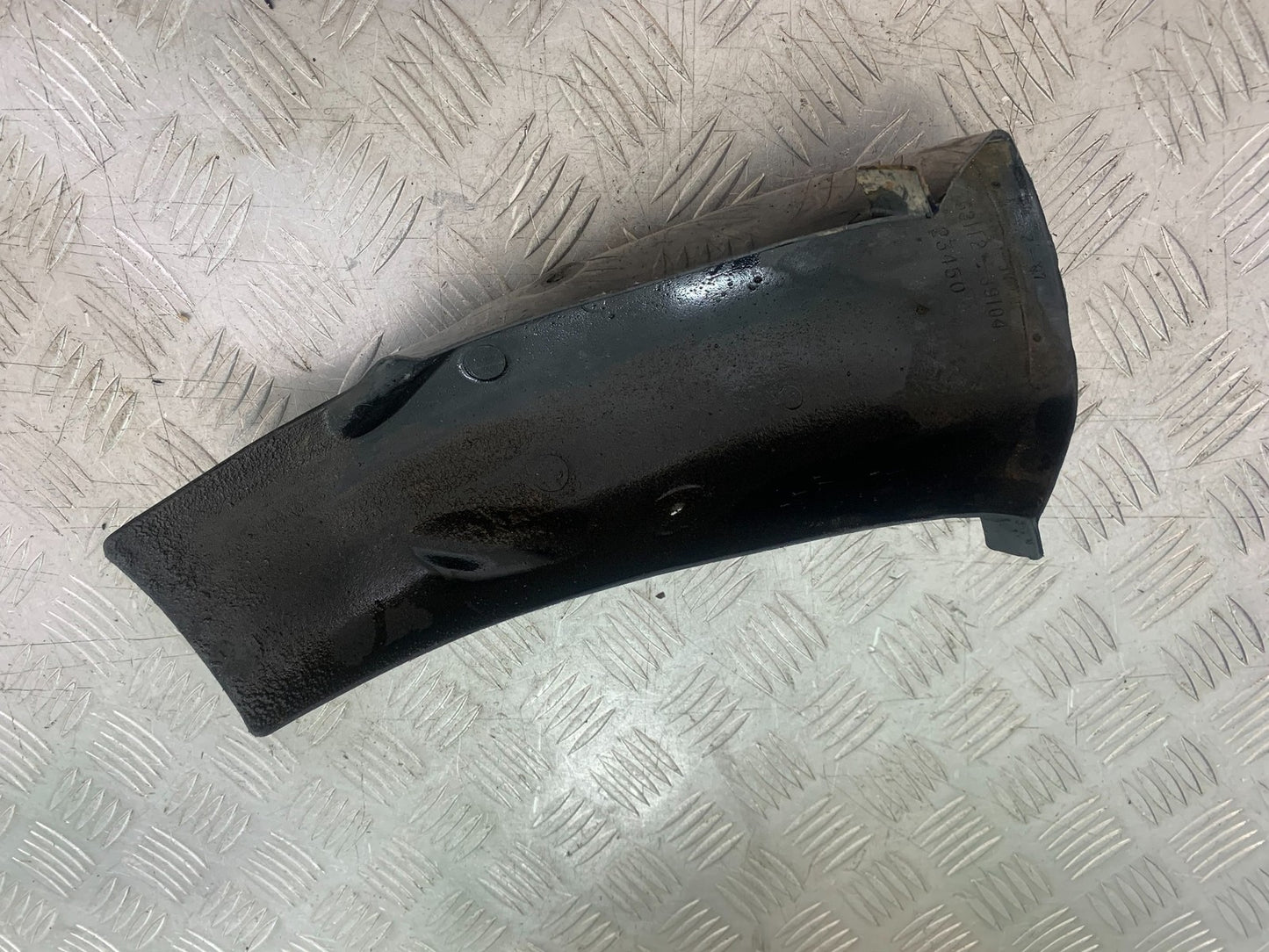 SUZUKI GP100 GP 100 INNER MUDGUARD  YEAR 1978-1988 (CMB1259)