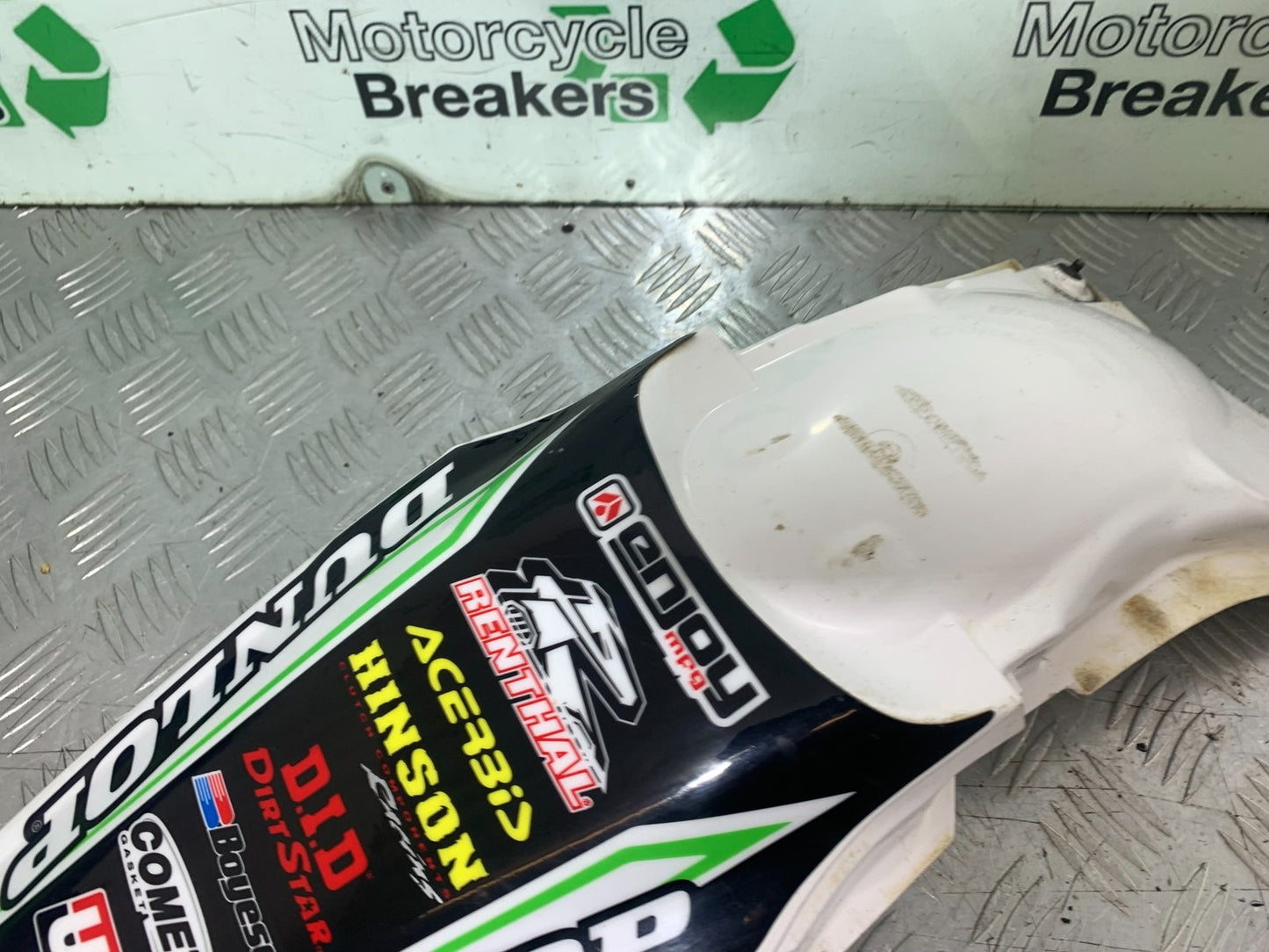 KAWASAKI KXF450 KXF 450 REAR MUDGUARD  YEAR 2013 CMB1217)