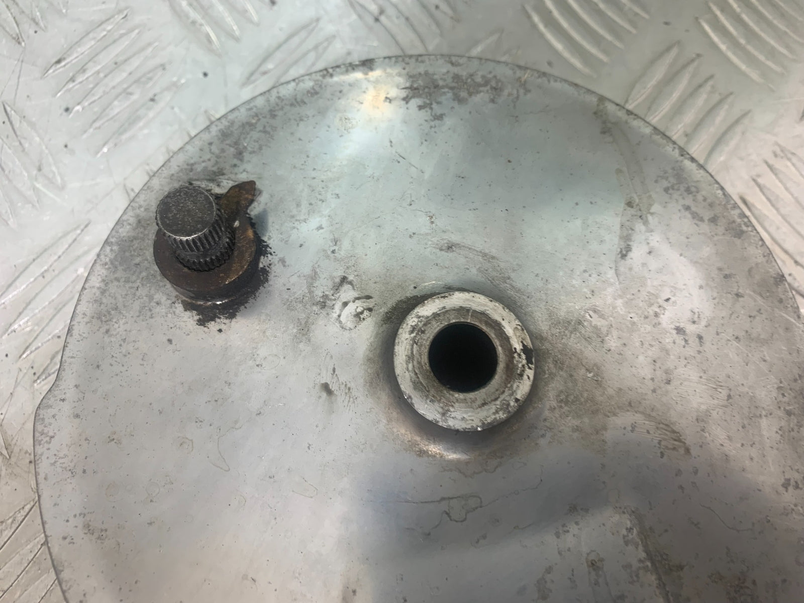 PIONEER XF250 REAR BRAKE HUB  YEAR 2009 (CMB1143)
