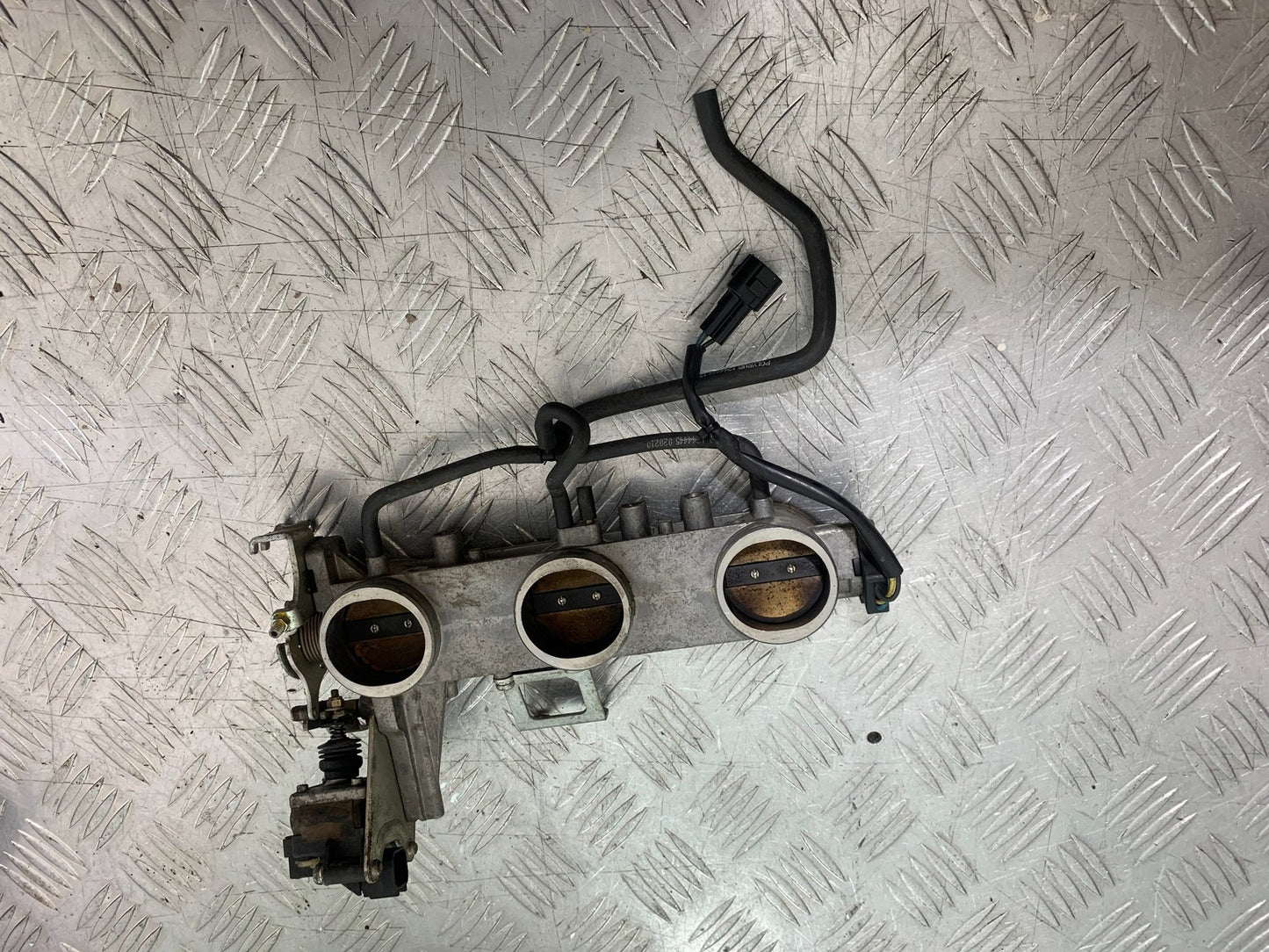 TRIUMPH 1050 SPRINT ST THROTTLE BODIES   2003-2011 (CMB1285)