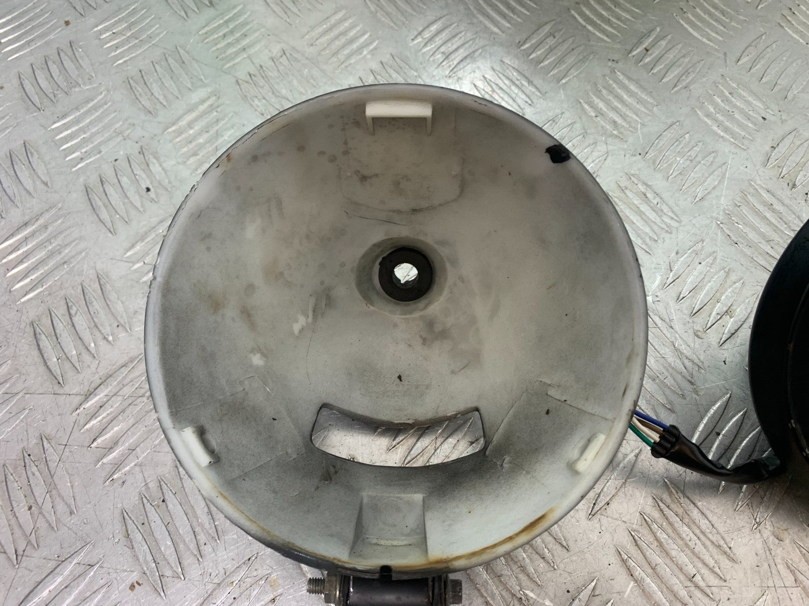 SINNIS HOODLUM 125 HEADLIGHT YEAR 2021-2025 (CMB1196)