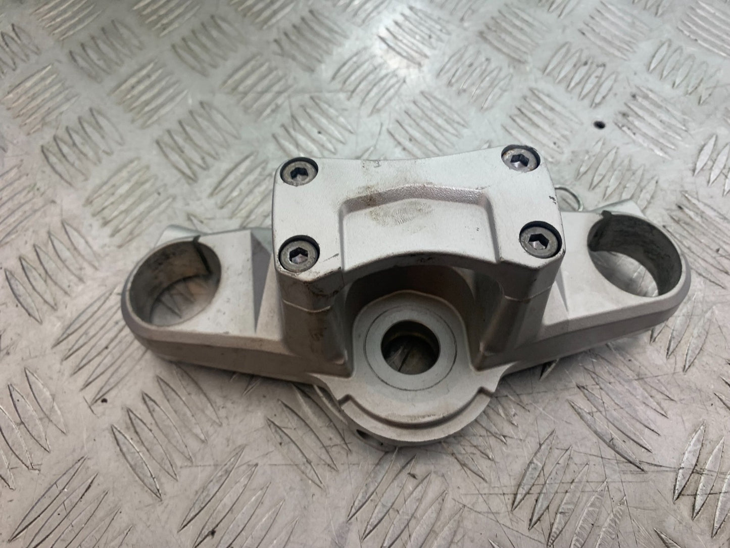 SUZUKI GSR600 GSR 600 TOP YOKE   2006-2010 (CMB1177)