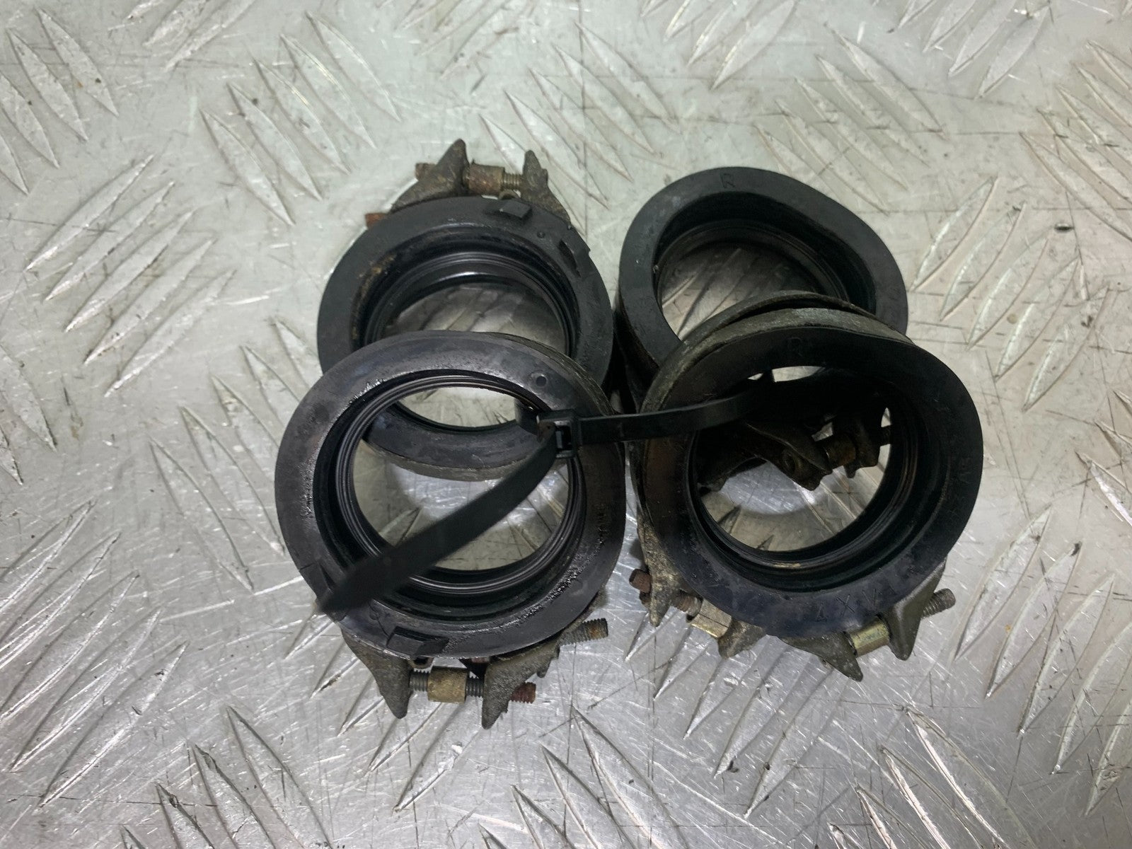 YAMAHA YZF R1 4XV INLET CARB   YEAR 1998-99 (CMB1291)