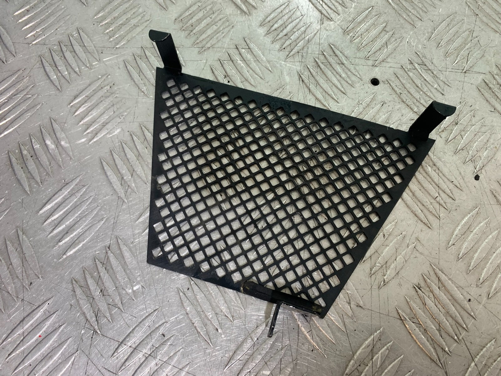 APRILIA RSV4 FACTORY OIL COOLER GRILL   YEAR 2009-2012 (CMB1224)