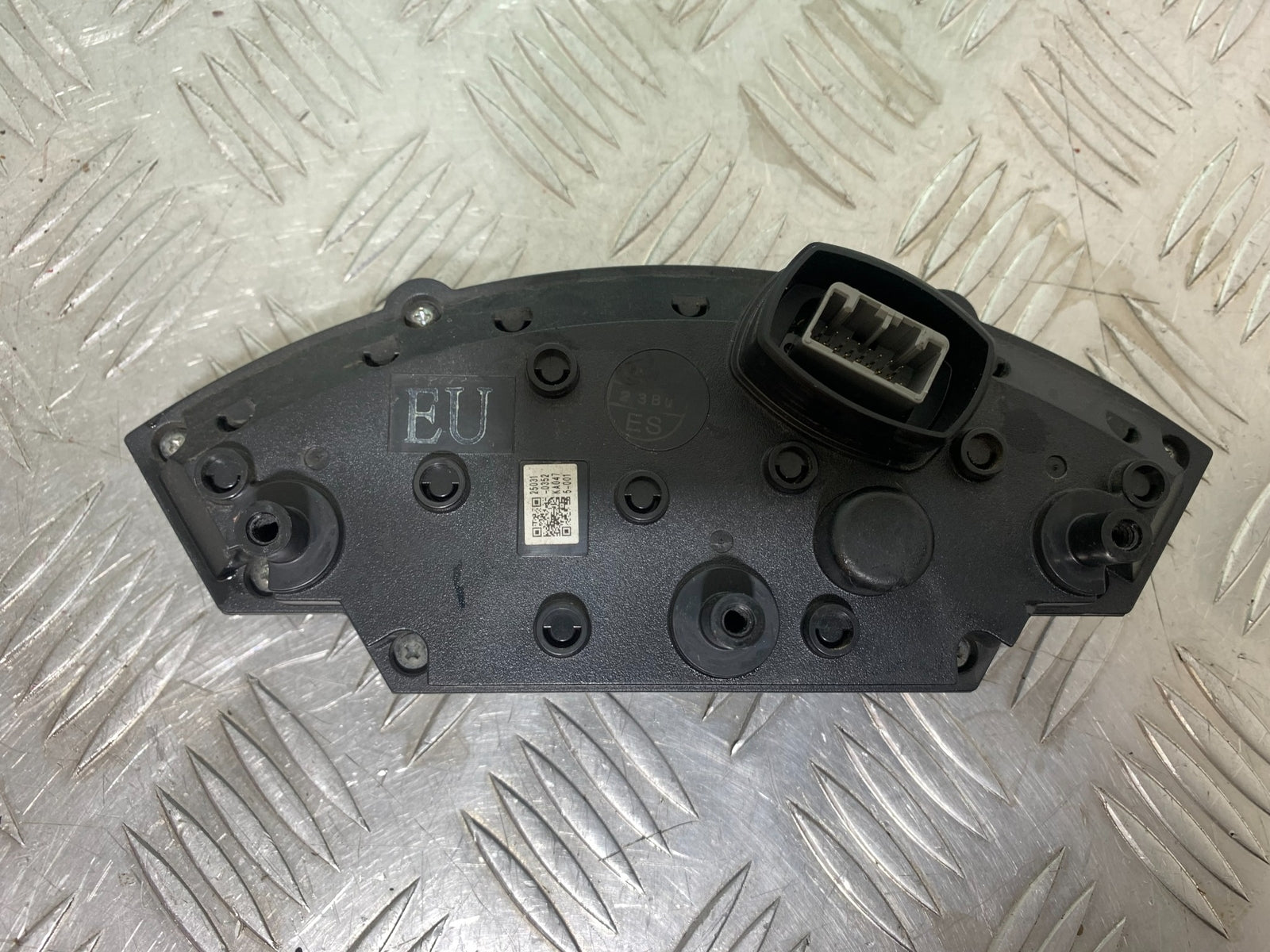 KAWASAKI ZX10R ZX 10R CLOCKS SPEEDO DASH  YEAR 2011-2015 (CMB1154)