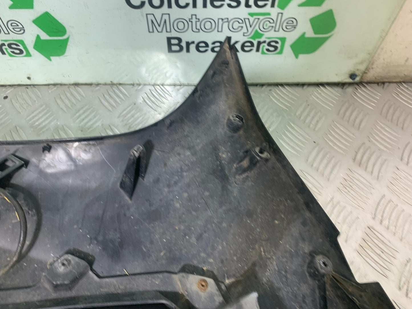 YAMAHA YZF-R125 YZF 125 LEFT FAIRING PANEL  YEAR 2019-2022 (CMB1263)