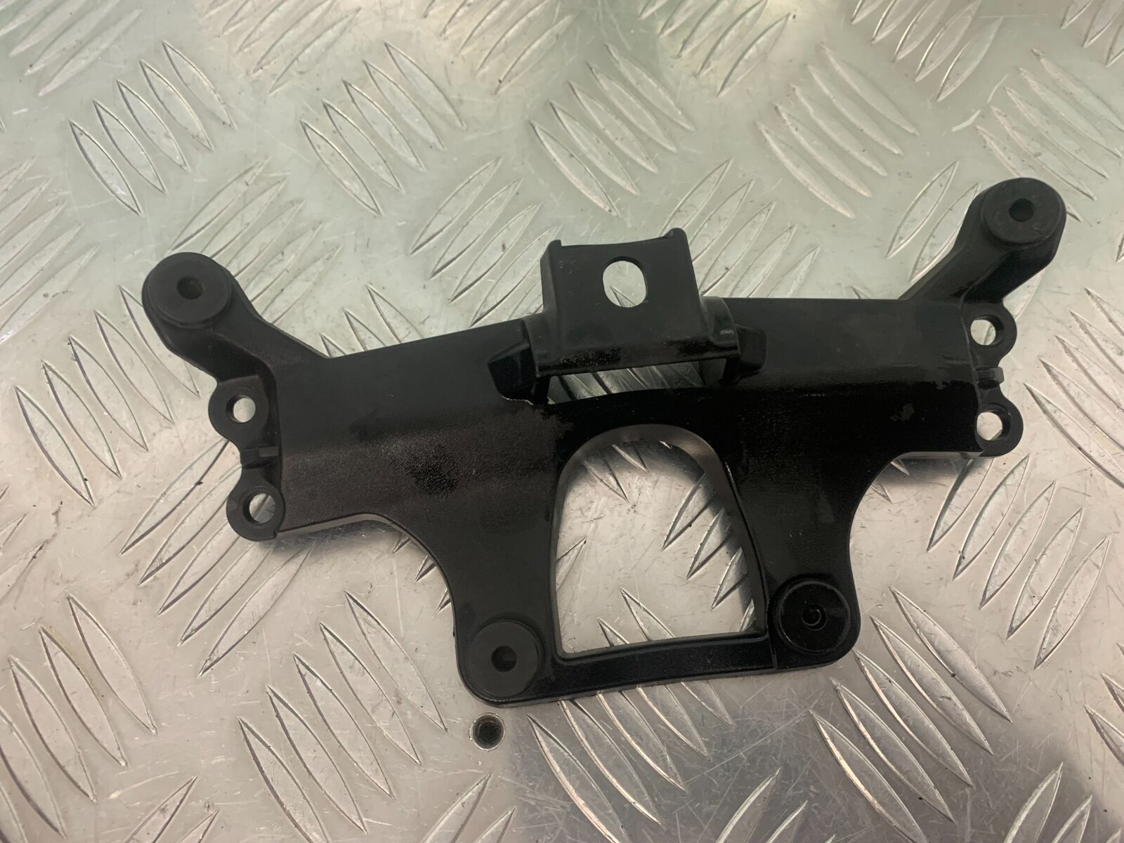 TRIUMPH 675 STREET TRIPLE RX BRACKET YEAR  2015-17 (STOCK 971)